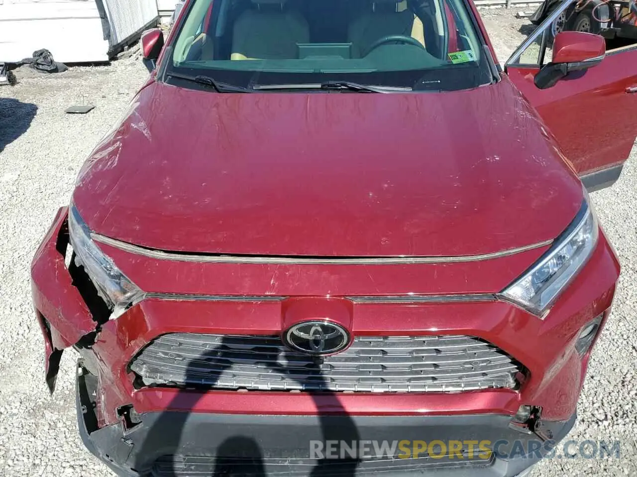 12 Photograph of a damaged car JTMN1RFV0KD512329 TOYOTA RAV4 2019