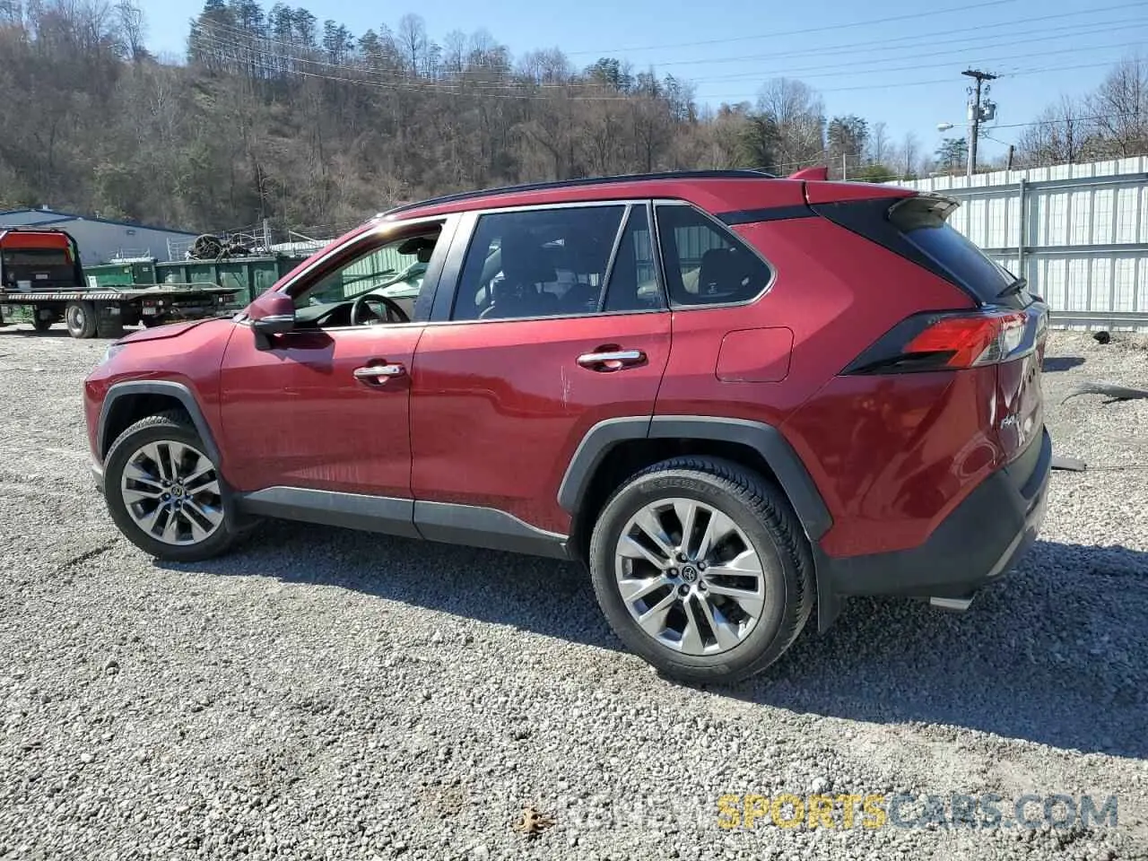 2 Photograph of a damaged car JTMN1RFV0KD512329 TOYOTA RAV4 2019