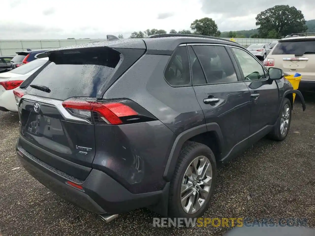 4 Photograph of a damaged car JTMN1RFV0KD512508 TOYOTA RAV4 2019