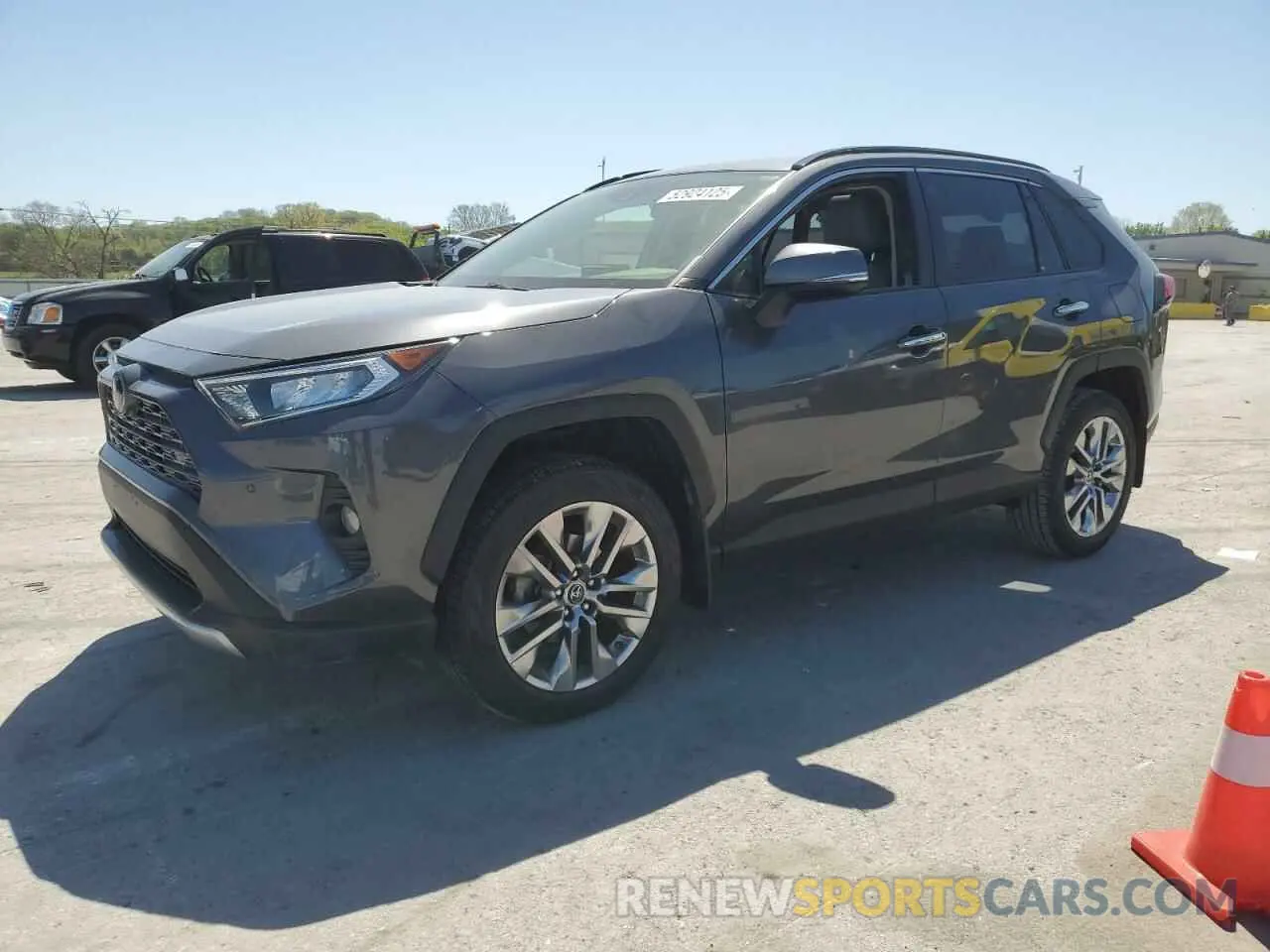 1 Photograph of a damaged car JTMN1RFV0KD516493 TOYOTA RAV4 2019