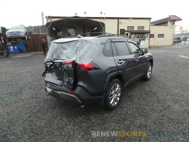 4 Photograph of a damaged car JTMN1RFV0KD521404 TOYOTA RAV4 2019