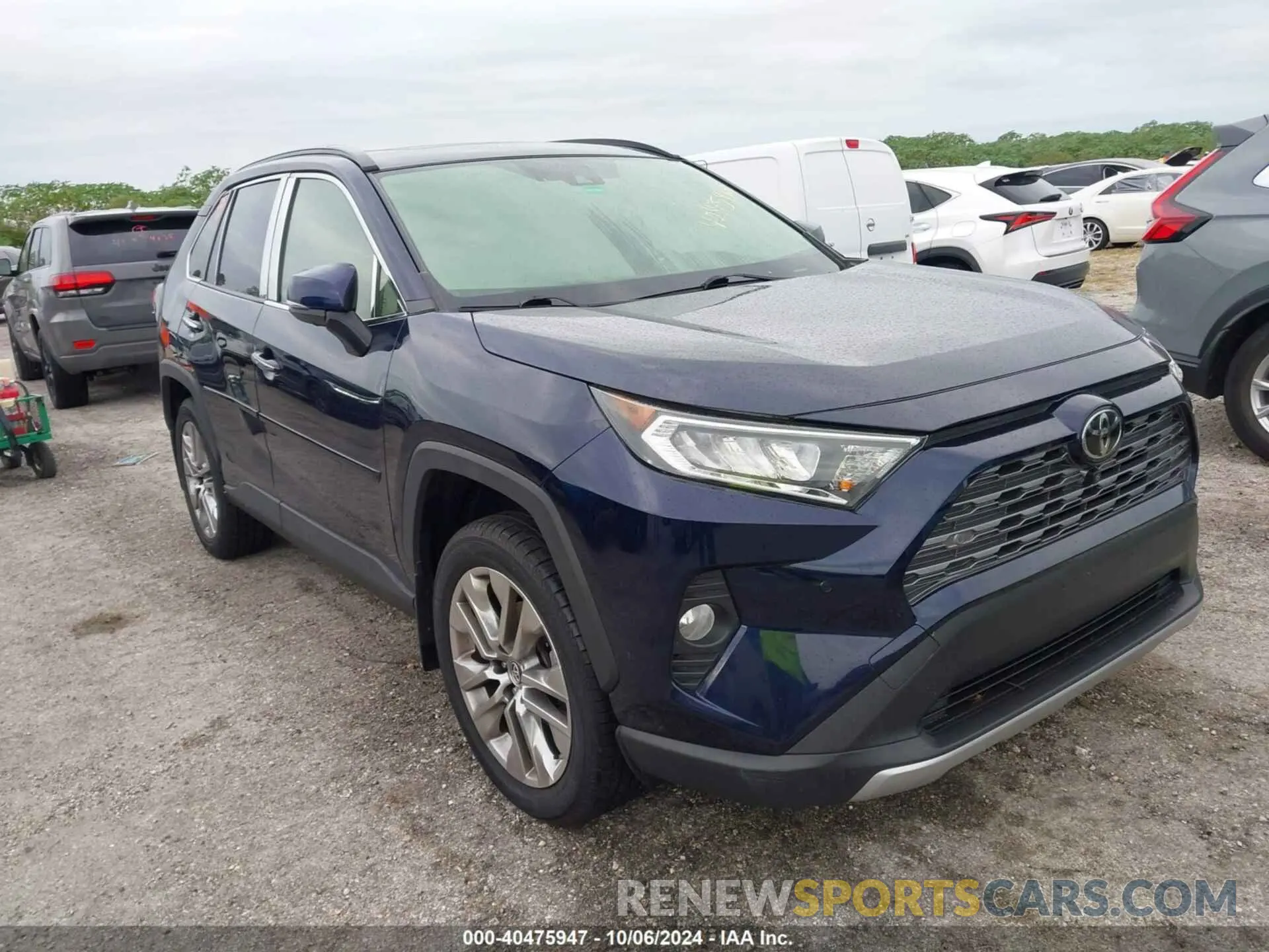 1 Photograph of a damaged car JTMN1RFV1KD501615 TOYOTA RAV4 2019