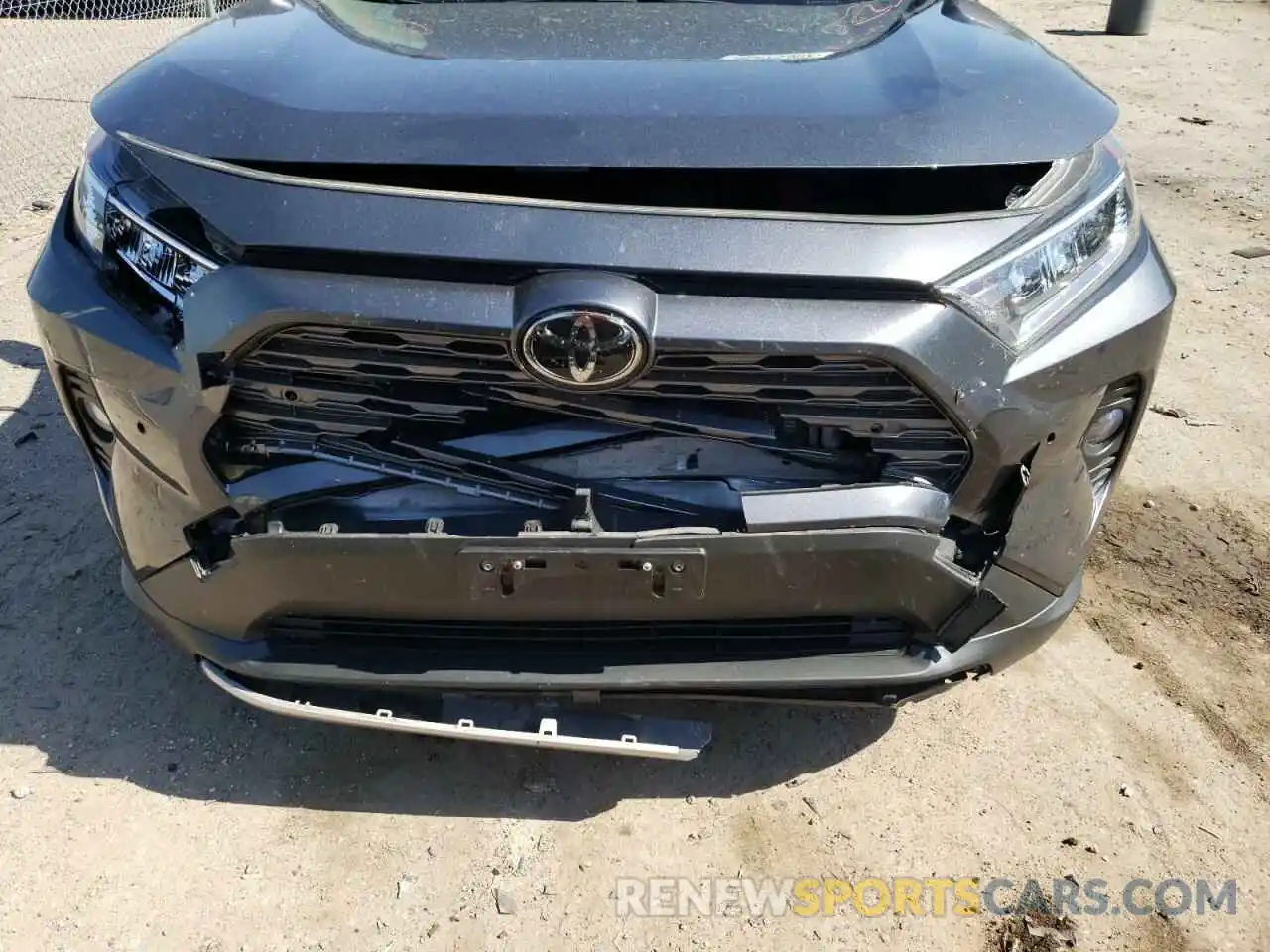 9 Photograph of a damaged car JTMN1RFV1KD502554 TOYOTA RAV4 2019