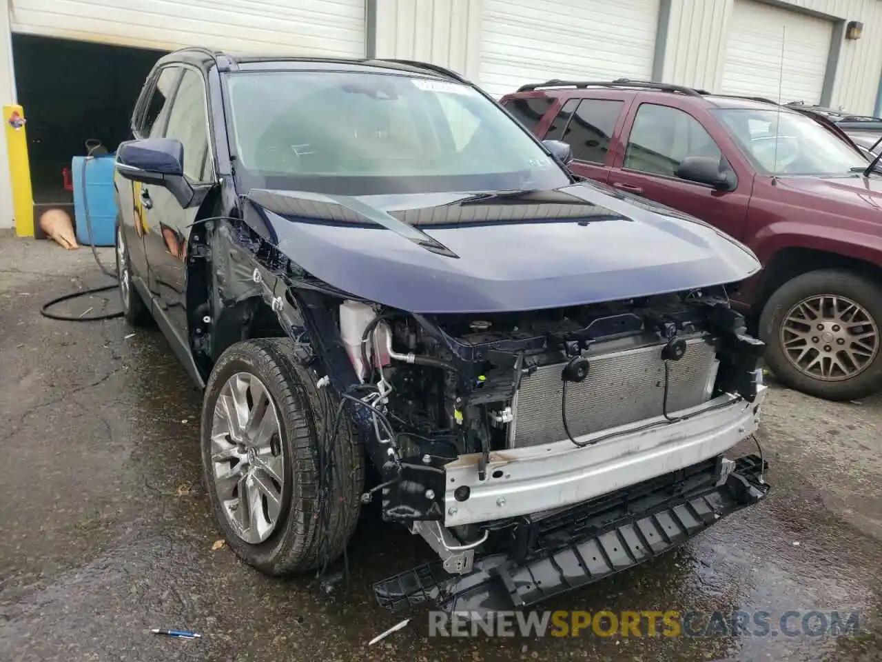 1 Photograph of a damaged car JTMN1RFV1KD519709 TOYOTA RAV4 2019