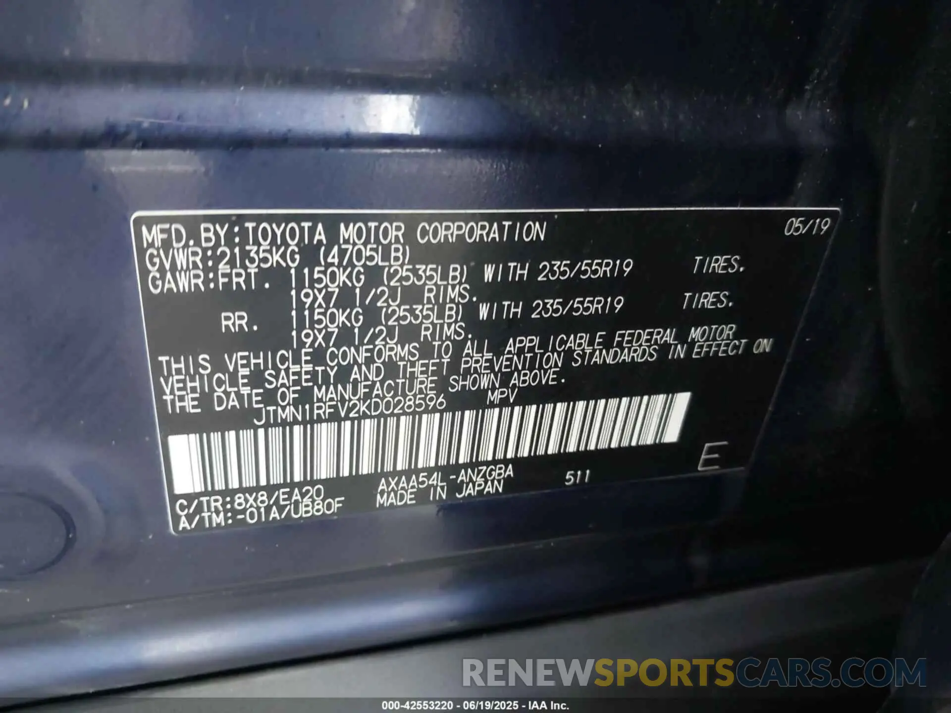 9 Photograph of a damaged car JTMN1RFV2KD028596 TOYOTA RAV4 2019