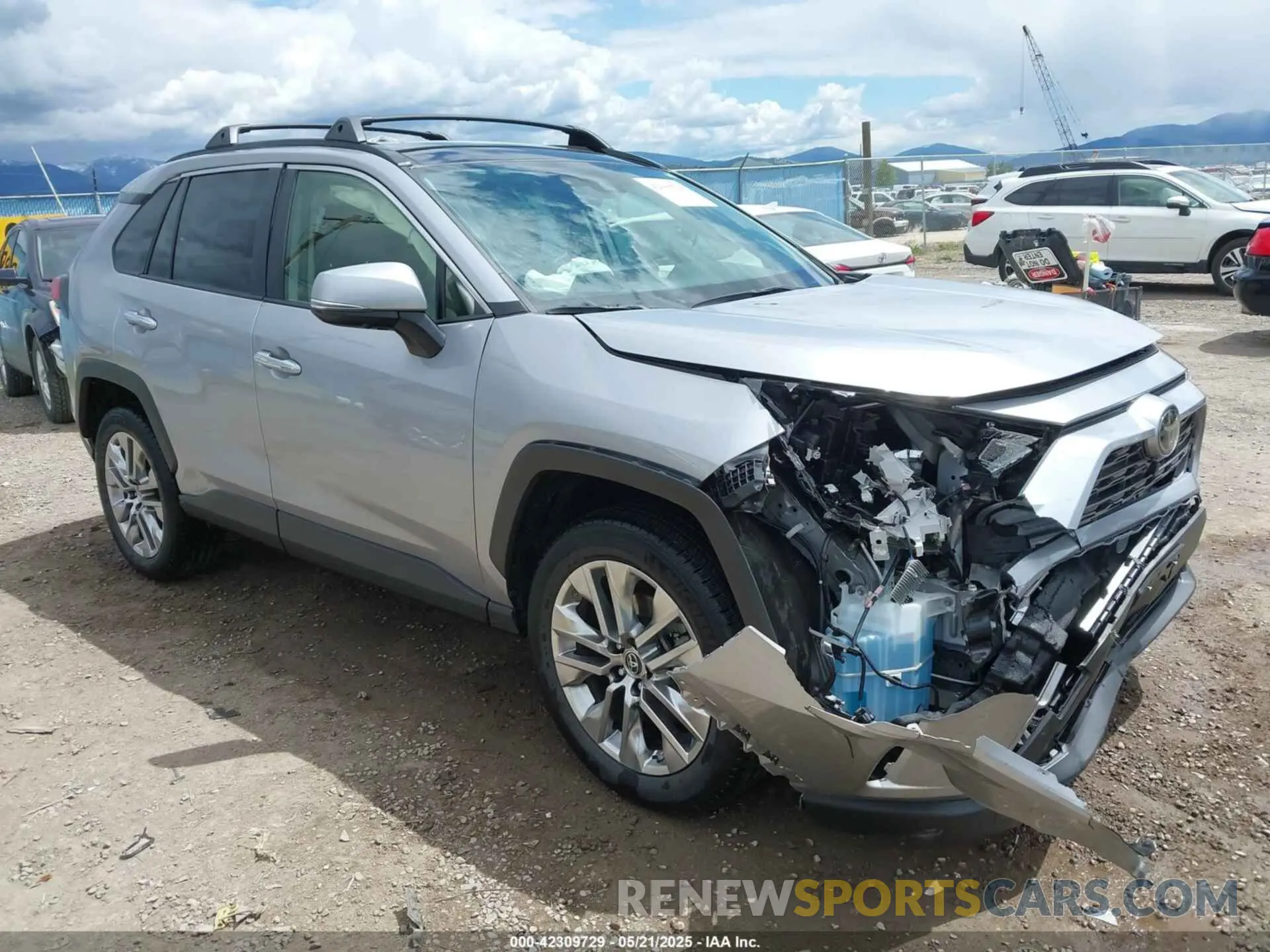 1 Photograph of a damaged car JTMN1RFV2KD512560 TOYOTA RAV4 2019