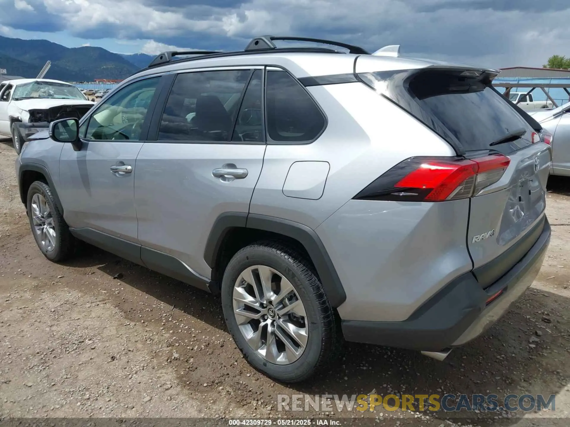 3 Photograph of a damaged car JTMN1RFV2KD512560 TOYOTA RAV4 2019