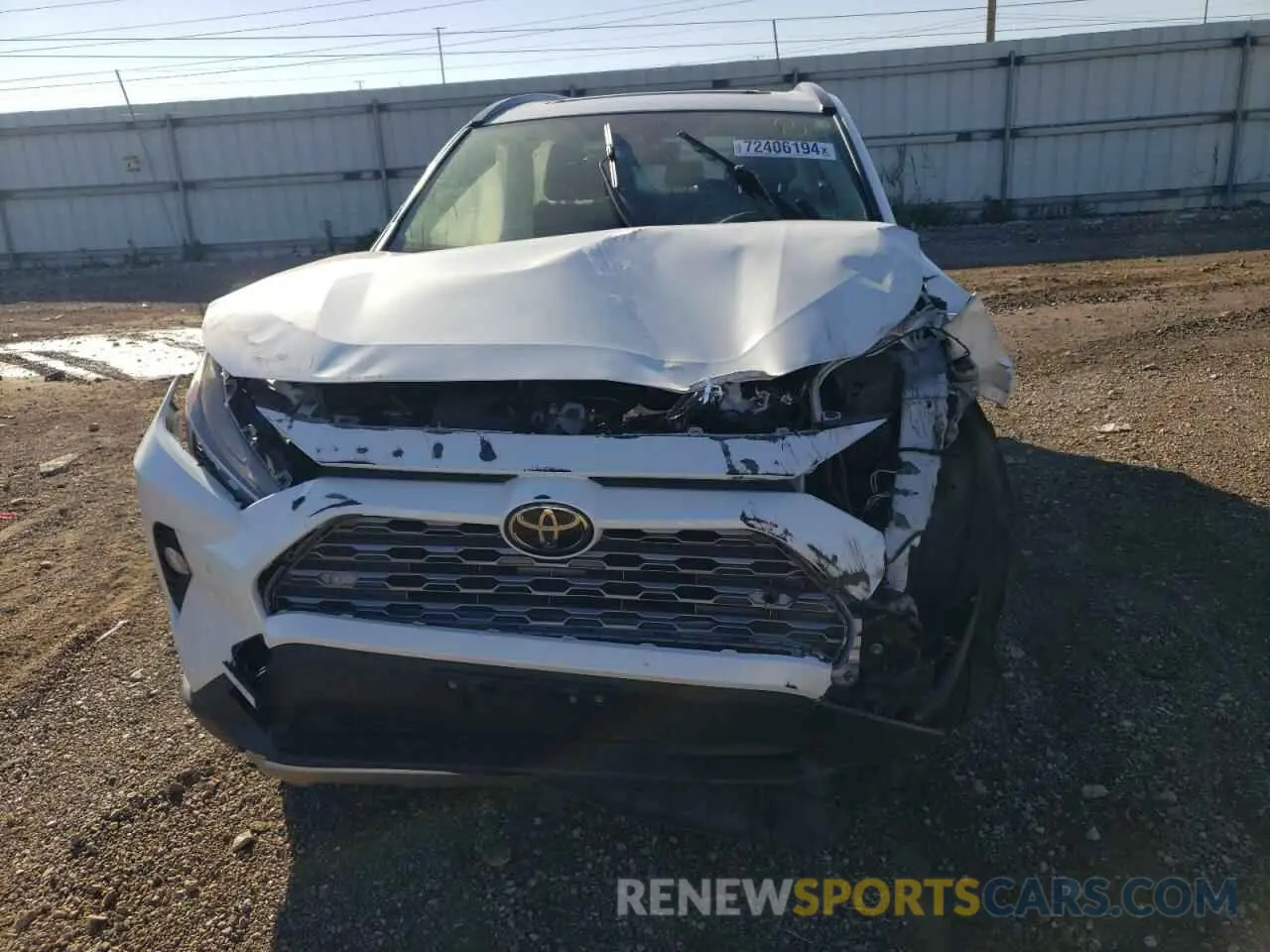 5 Photograph of a damaged car JTMN1RFV3KD511918 TOYOTA RAV4 2019