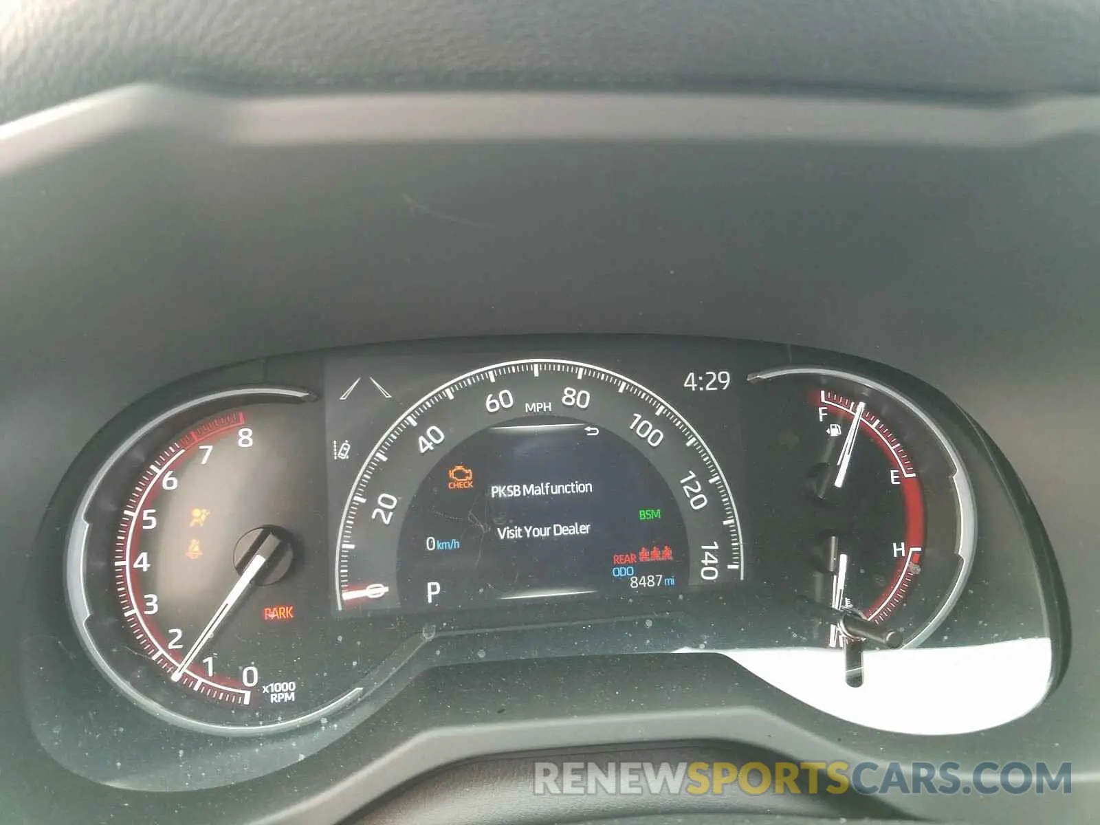 8 Photograph of a damaged car JTMN1RFV3KD517895 TOYOTA RAV4 2019