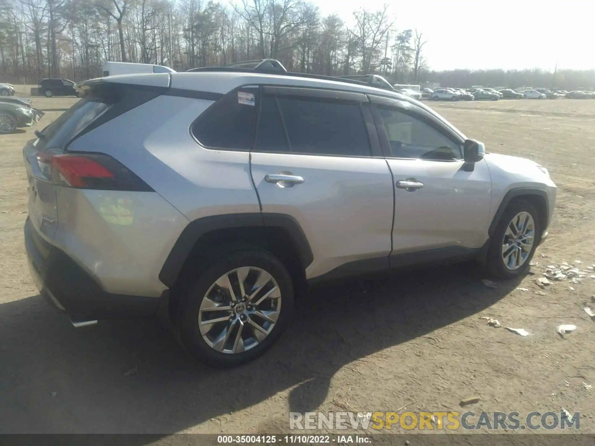 4 Photograph of a damaged car JTMN1RFV3KJ008830 TOYOTA RAV4 2019