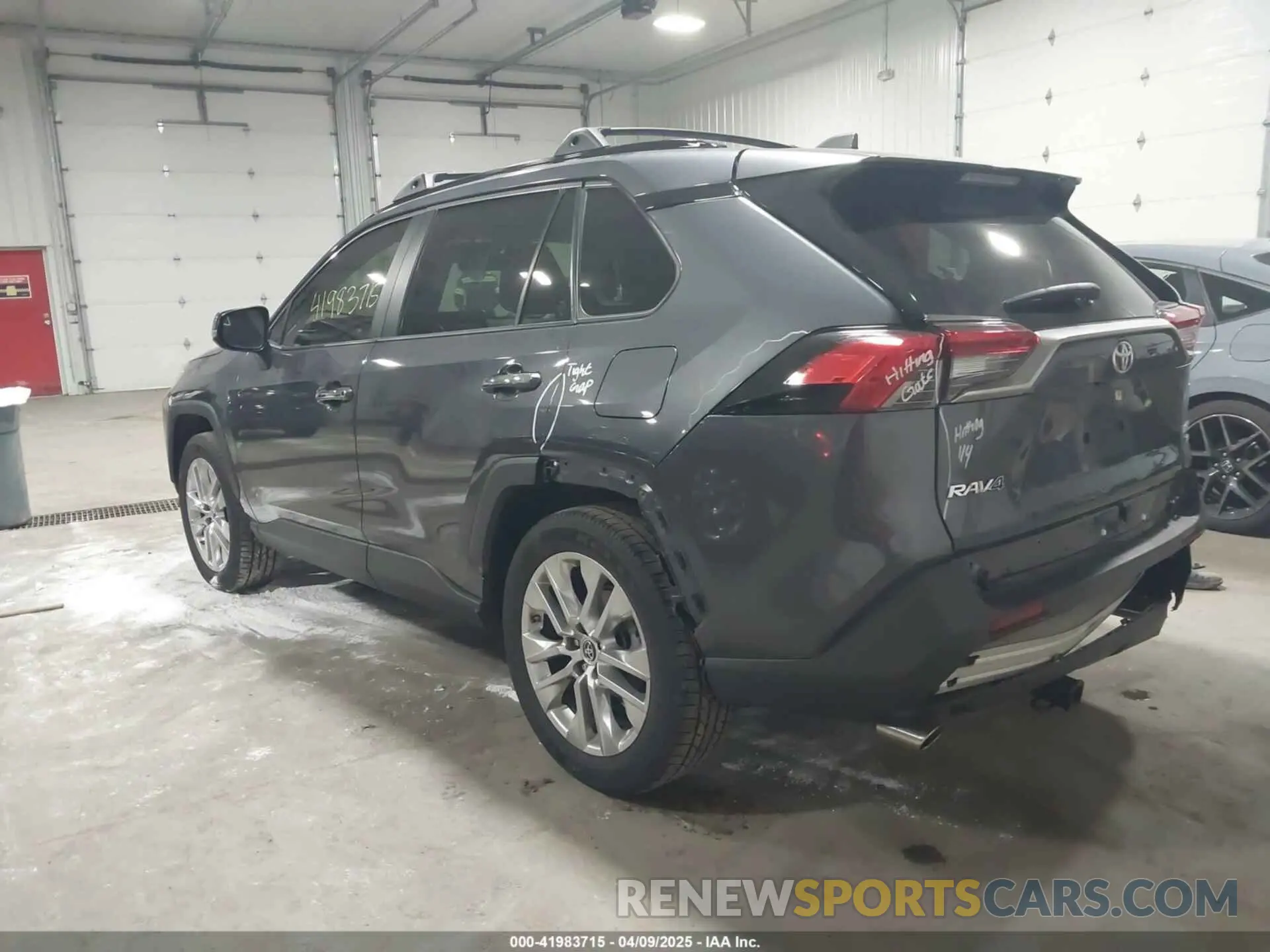 6 Photograph of a damaged car JTMN1RFV4KD027417 TOYOTA RAV4 2019