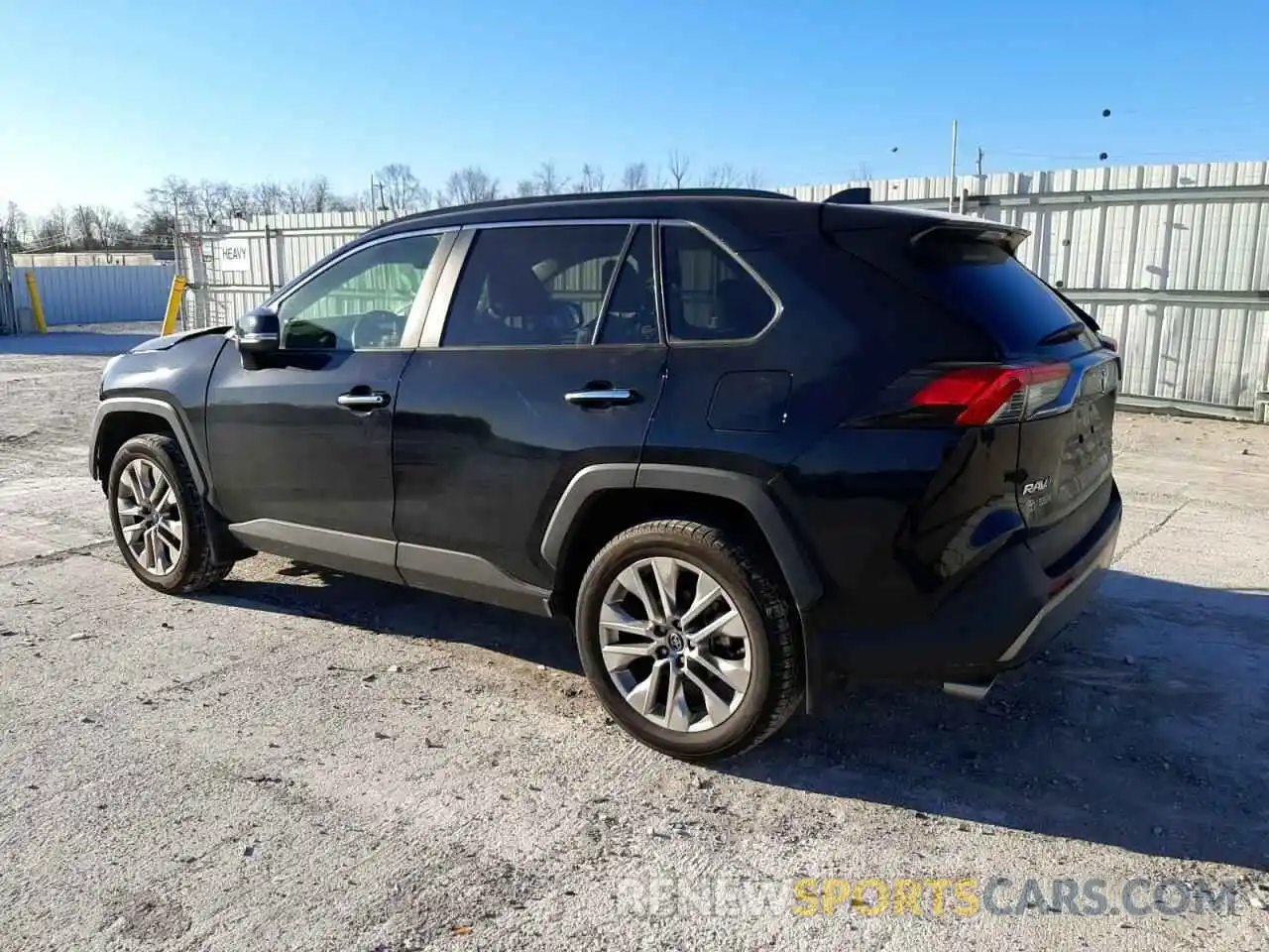 2 Photograph of a damaged car JTMN1RFV4KD505304 TOYOTA RAV4 2019