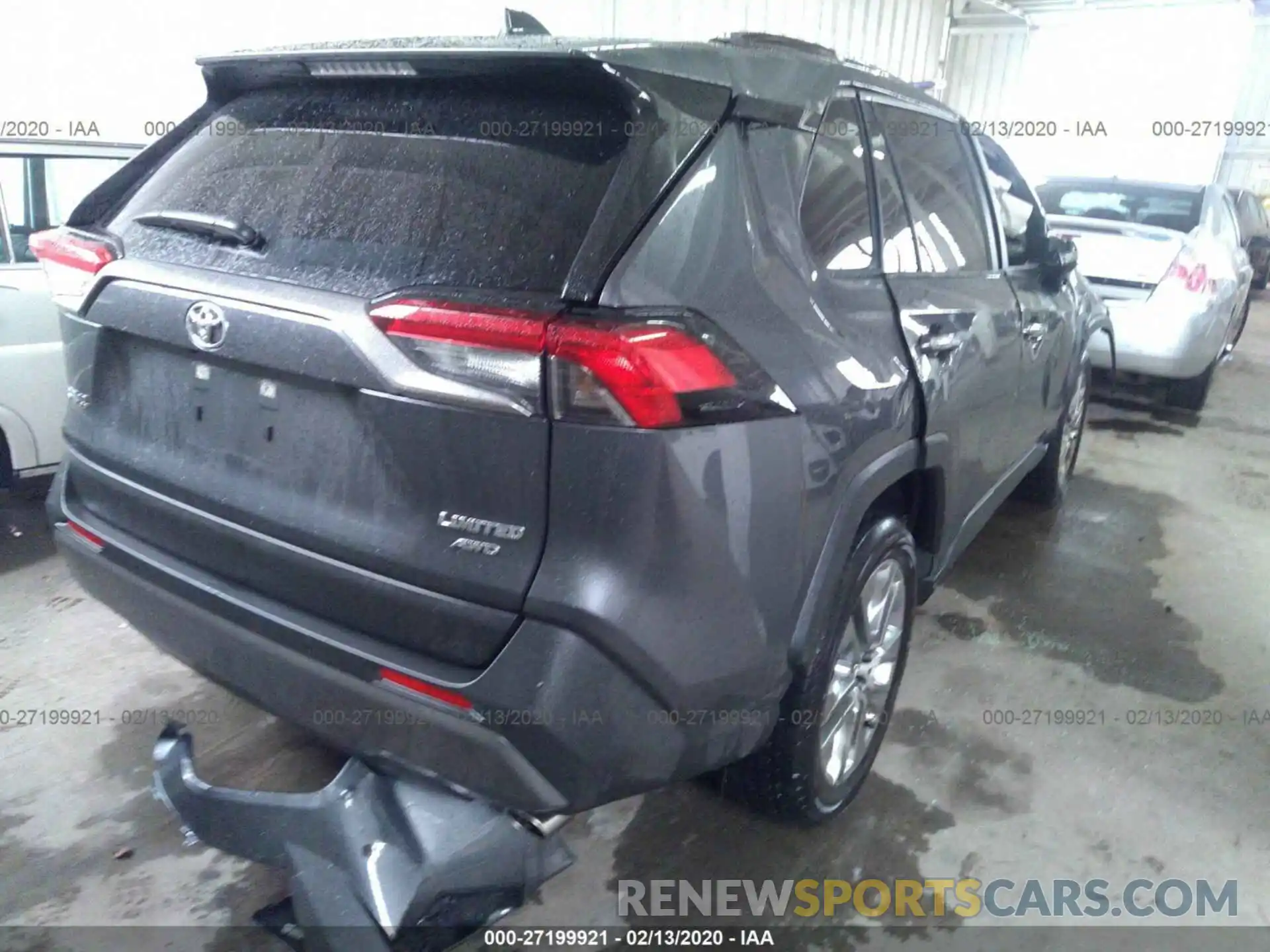 4 Photograph of a damaged car JTMN1RFV5KD519907 TOYOTA RAV4 2019