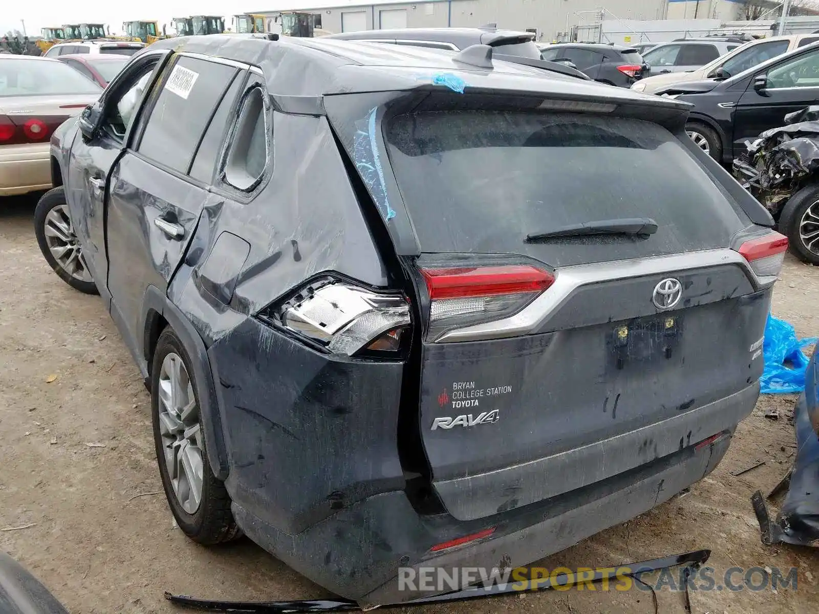 3 Photograph of a damaged car JTMN1RFV6KD035258 TOYOTA RAV4 2019