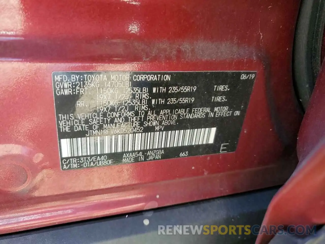 13 Photograph of a damaged car JTMN1RFV6KD520452 TOYOTA RAV4 2019