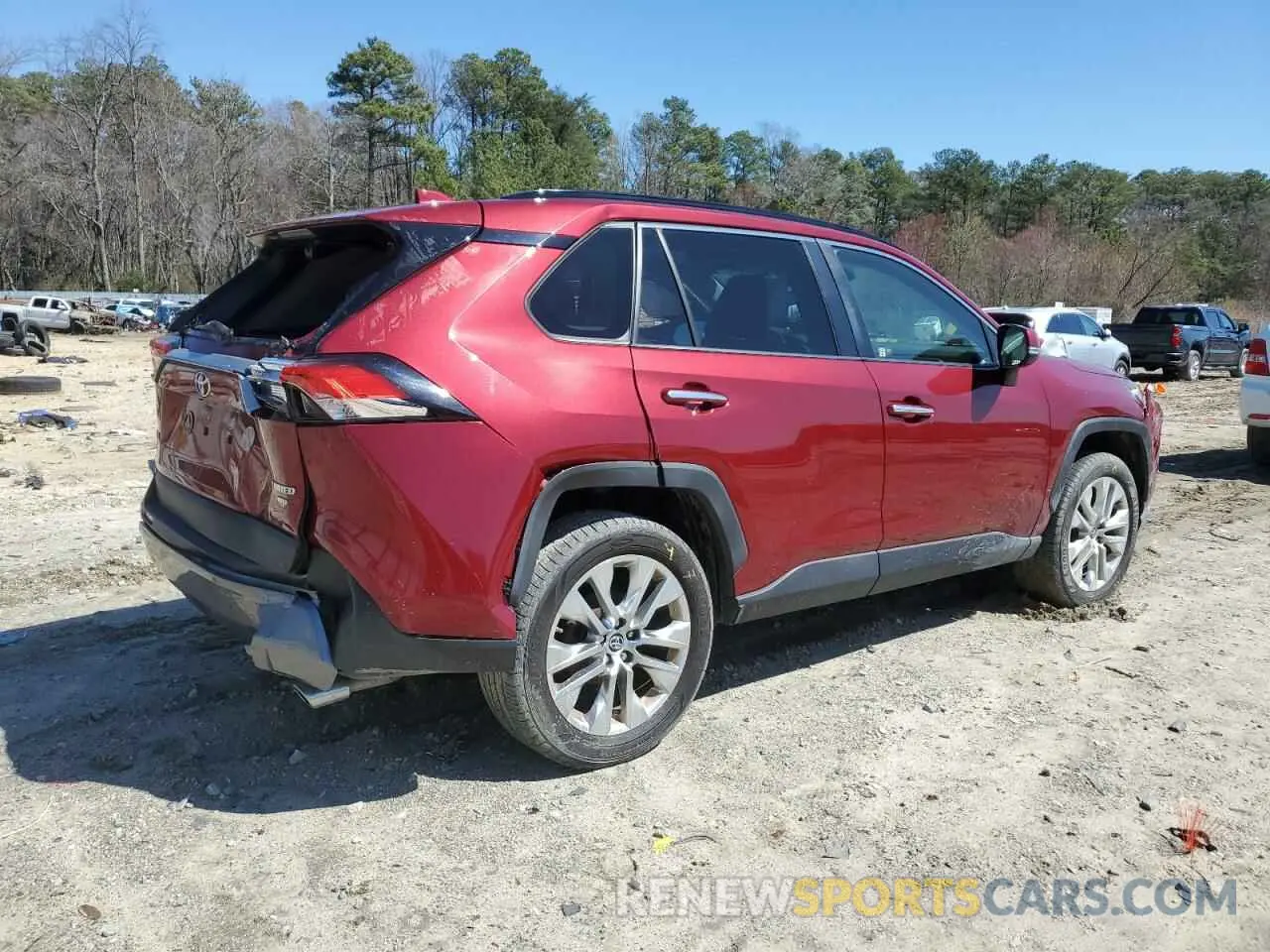 3 Photograph of a damaged car JTMN1RFV6KD520452 TOYOTA RAV4 2019