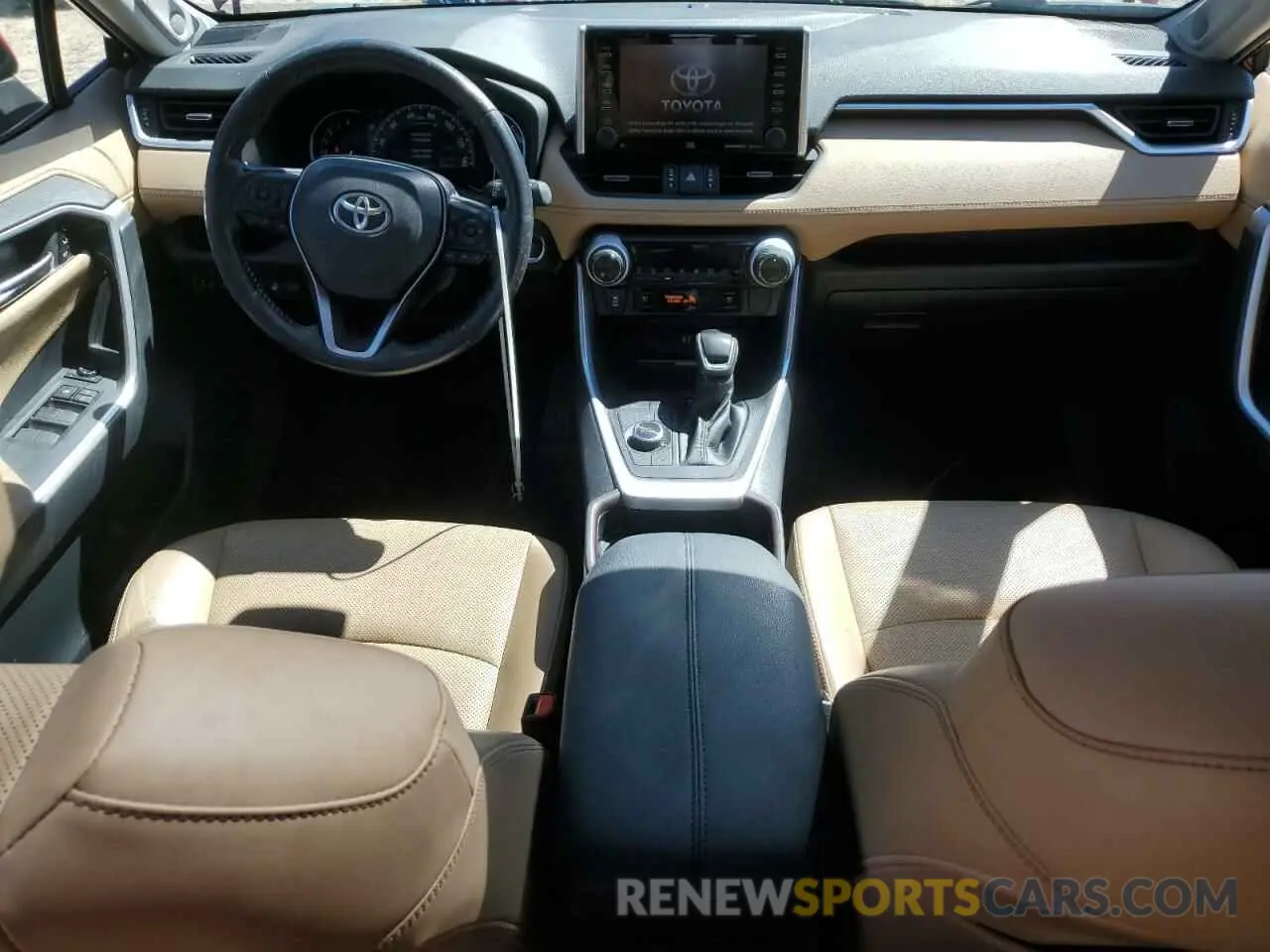 8 Photograph of a damaged car JTMN1RFV6KD520452 TOYOTA RAV4 2019