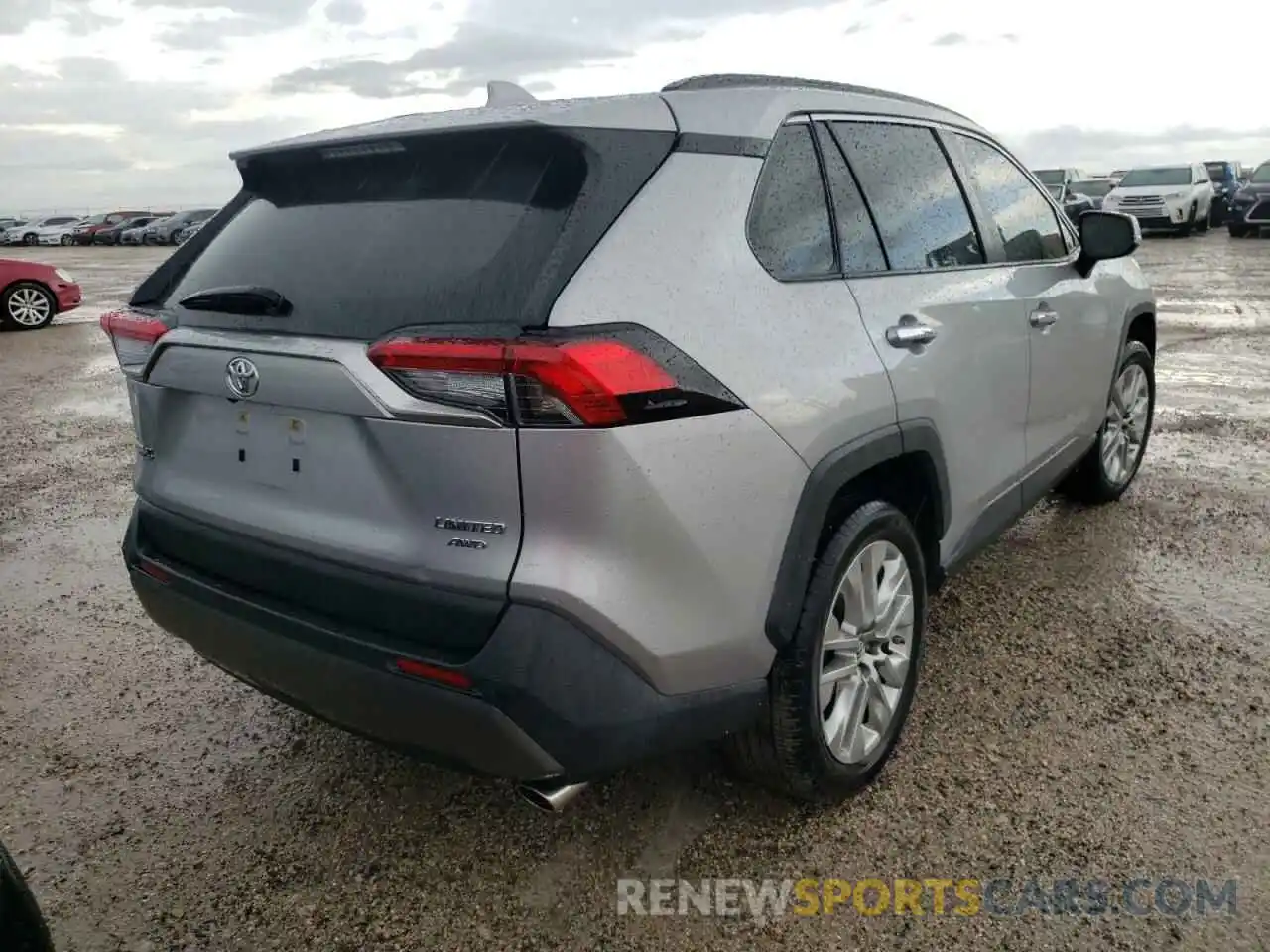 4 Photograph of a damaged car JTMN1RFV7KD028285 TOYOTA RAV4 2019