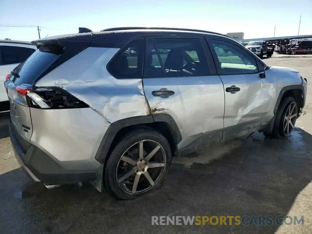 3 Photograph of a damaged car JTMN1RFV7KD500713 TOYOTA RAV4 2019