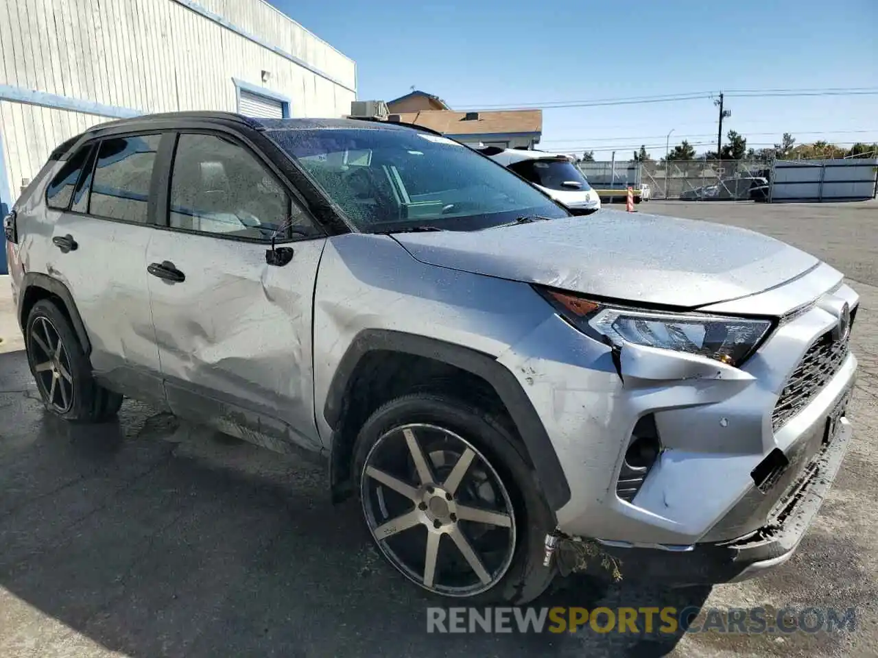 4 Photograph of a damaged car JTMN1RFV7KD500713 TOYOTA RAV4 2019