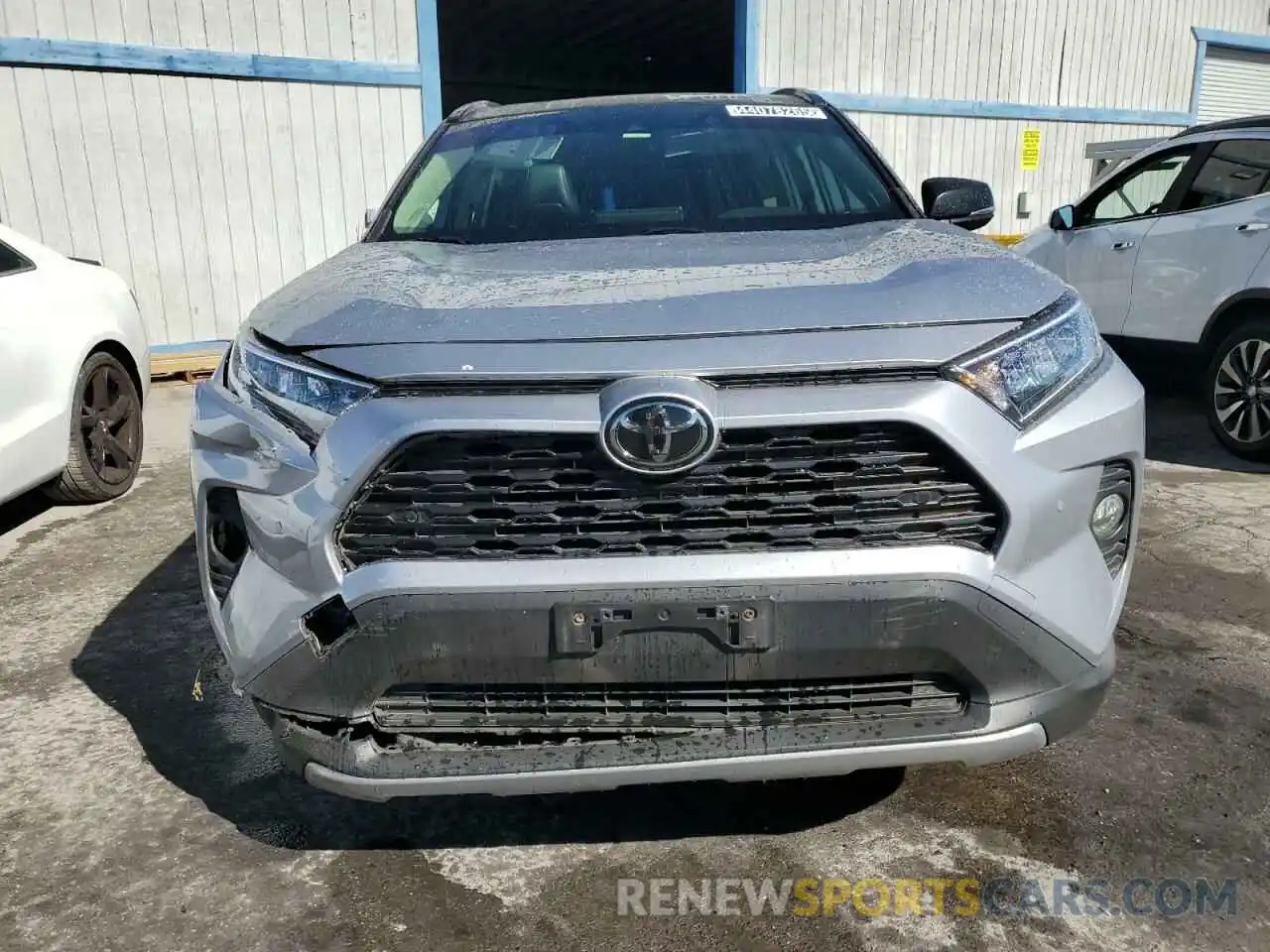 5 Photograph of a damaged car JTMN1RFV7KD500713 TOYOTA RAV4 2019