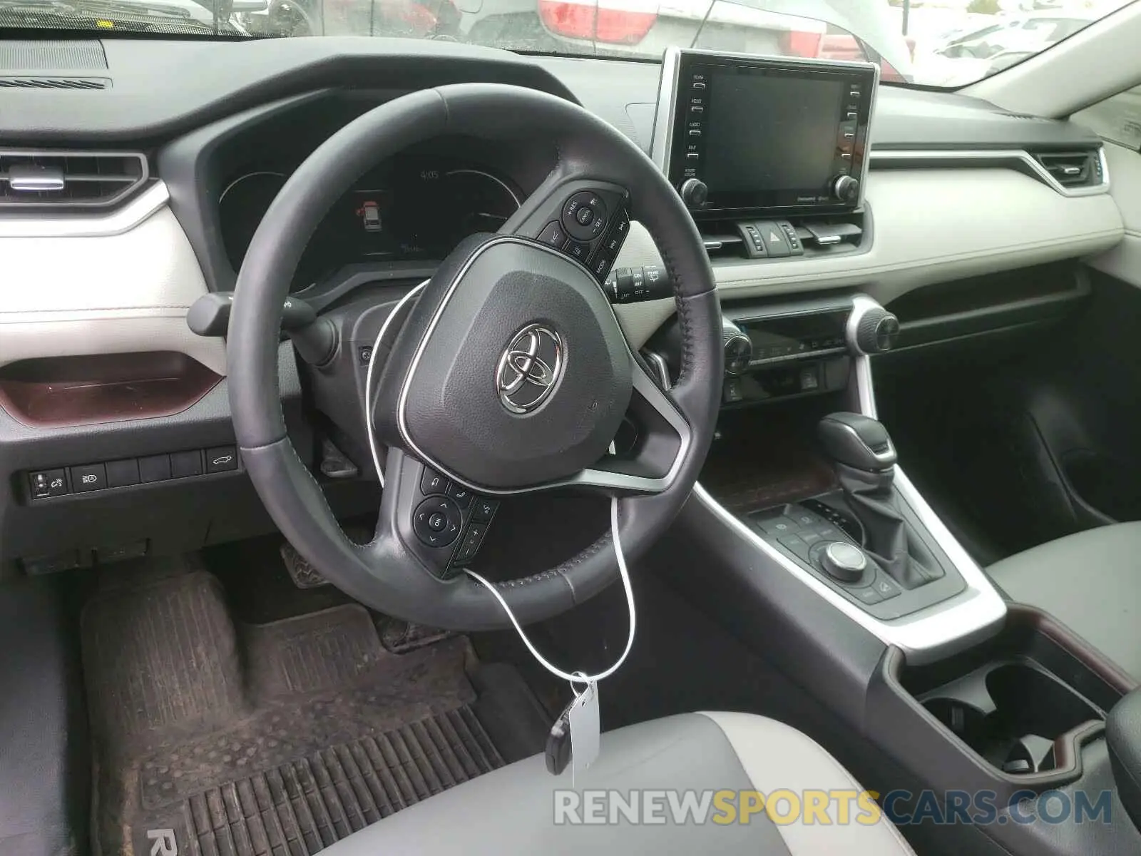 9 Photograph of a damaged car JTMN1RFV7KD505071 TOYOTA RAV4 2019
