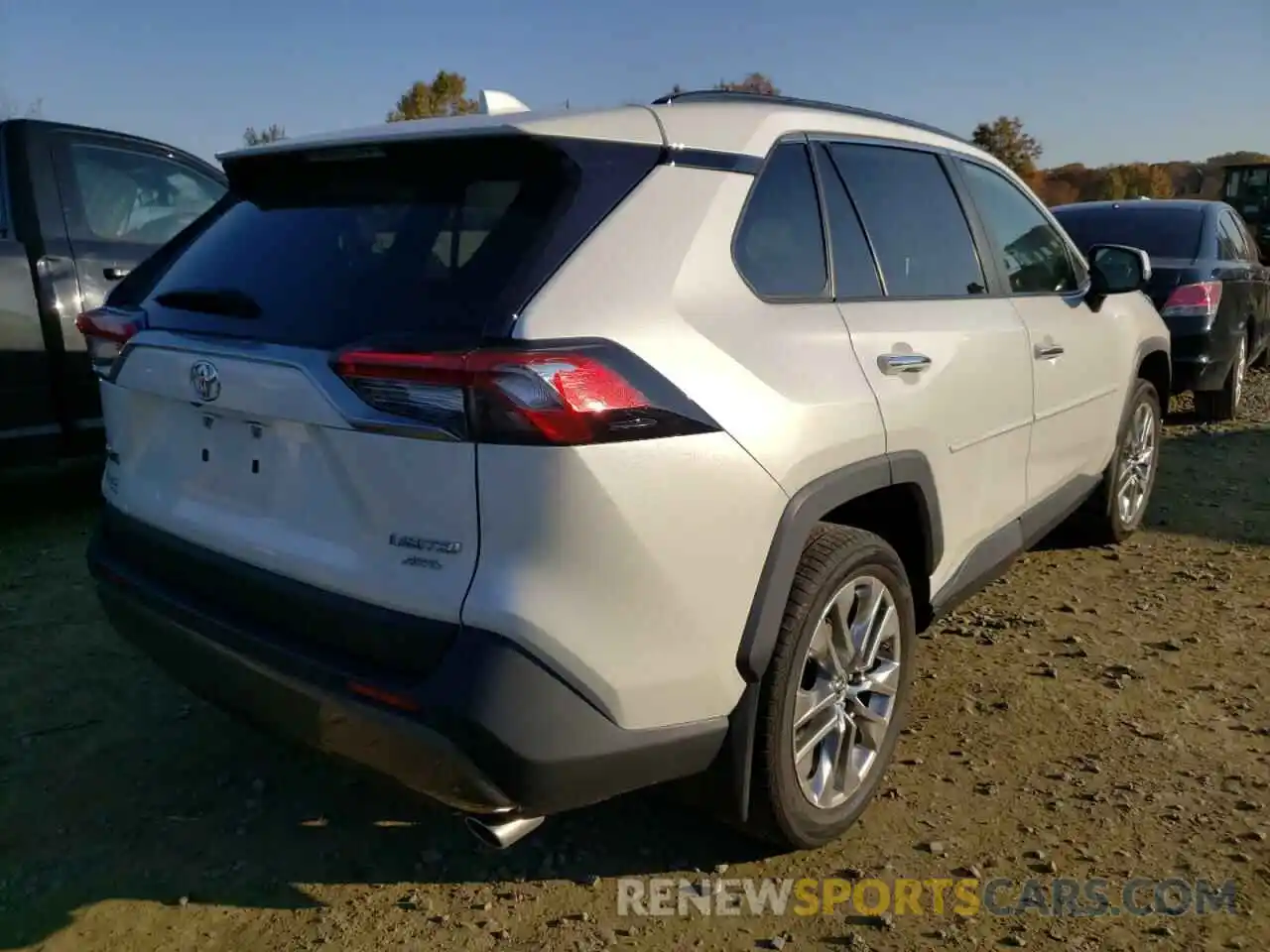 4 Photograph of a damaged car JTMN1RFV7KD509234 TOYOTA RAV4 2019