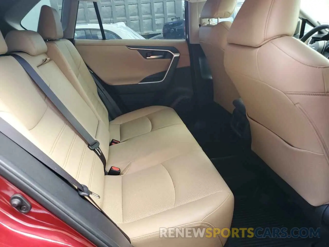 11 Photograph of a damaged car JTMN1RFV7KD519858 TOYOTA RAV4 2019