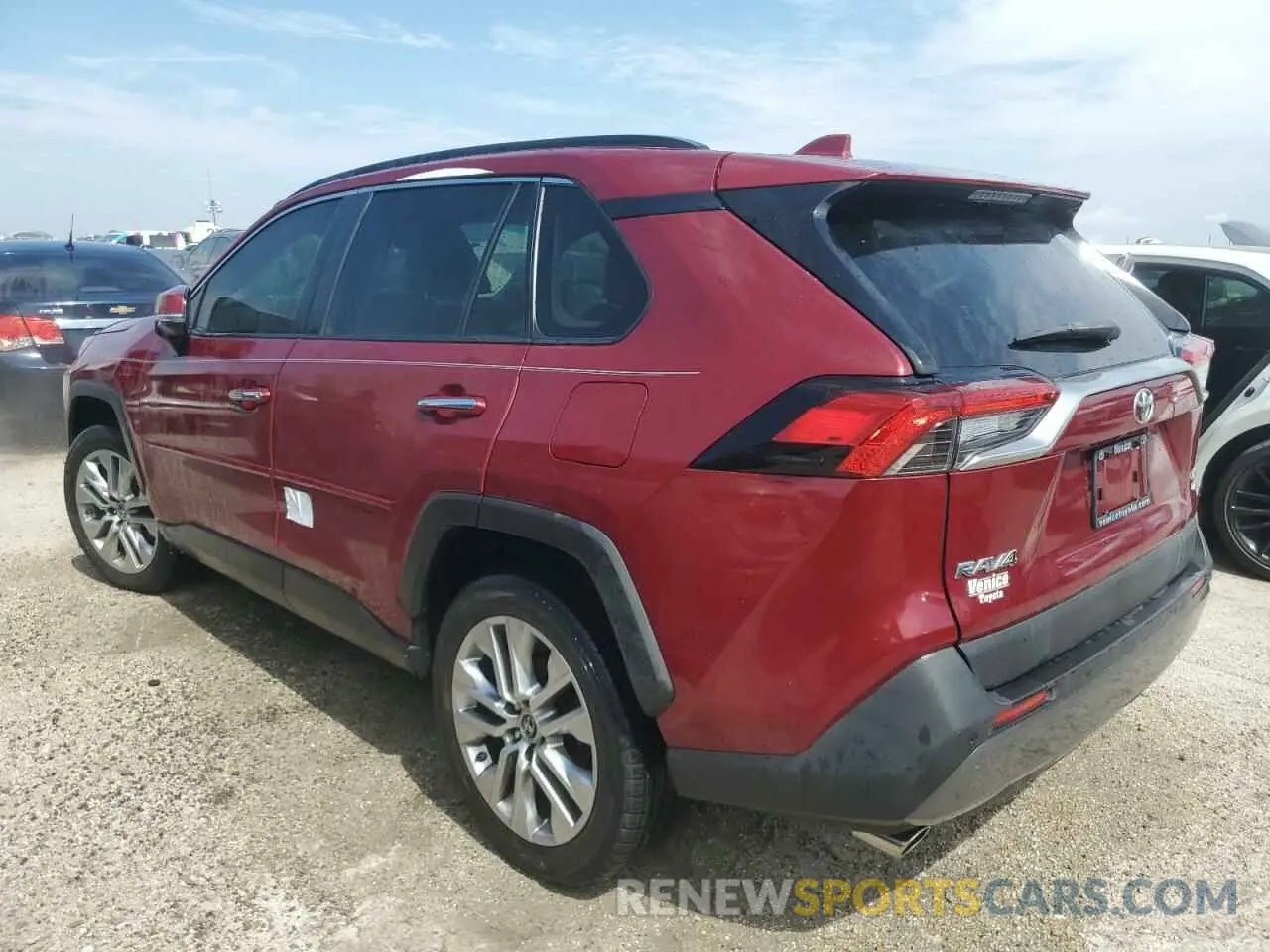 2 Photograph of a damaged car JTMN1RFV8KD025704 TOYOTA RAV4 2019