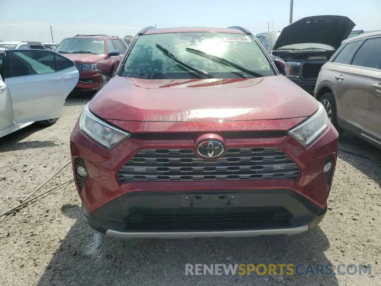 5 Photograph of a damaged car JTMN1RFV8KD025704 TOYOTA RAV4 2019