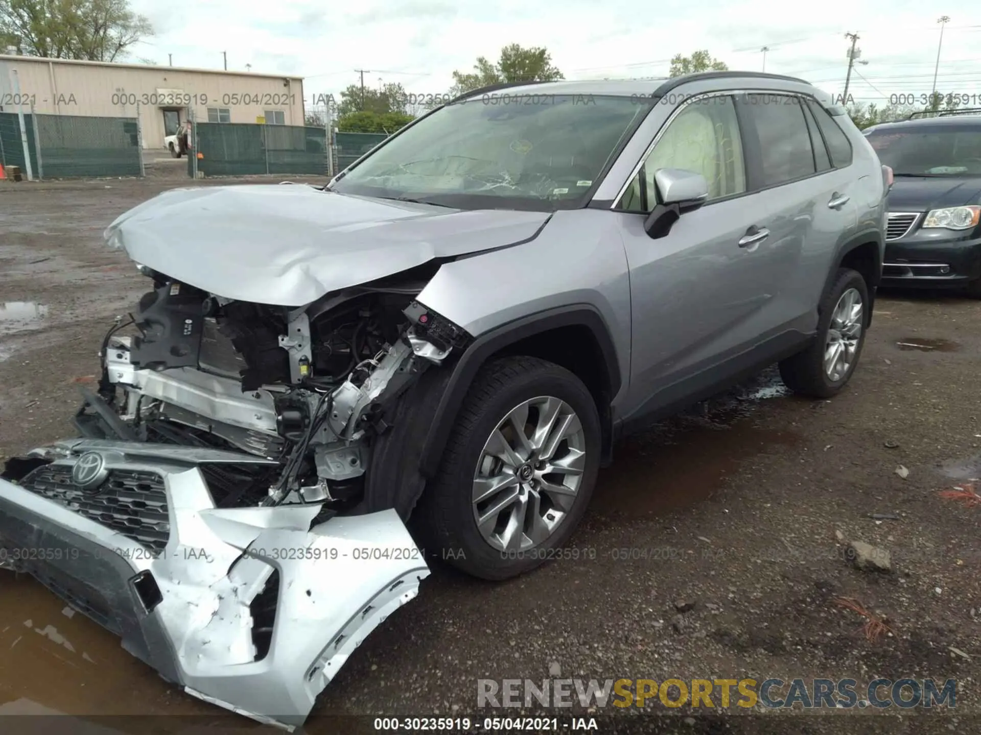 2 Photograph of a damaged car JTMN1RFV8KD037562 TOYOTA RAV4 2019