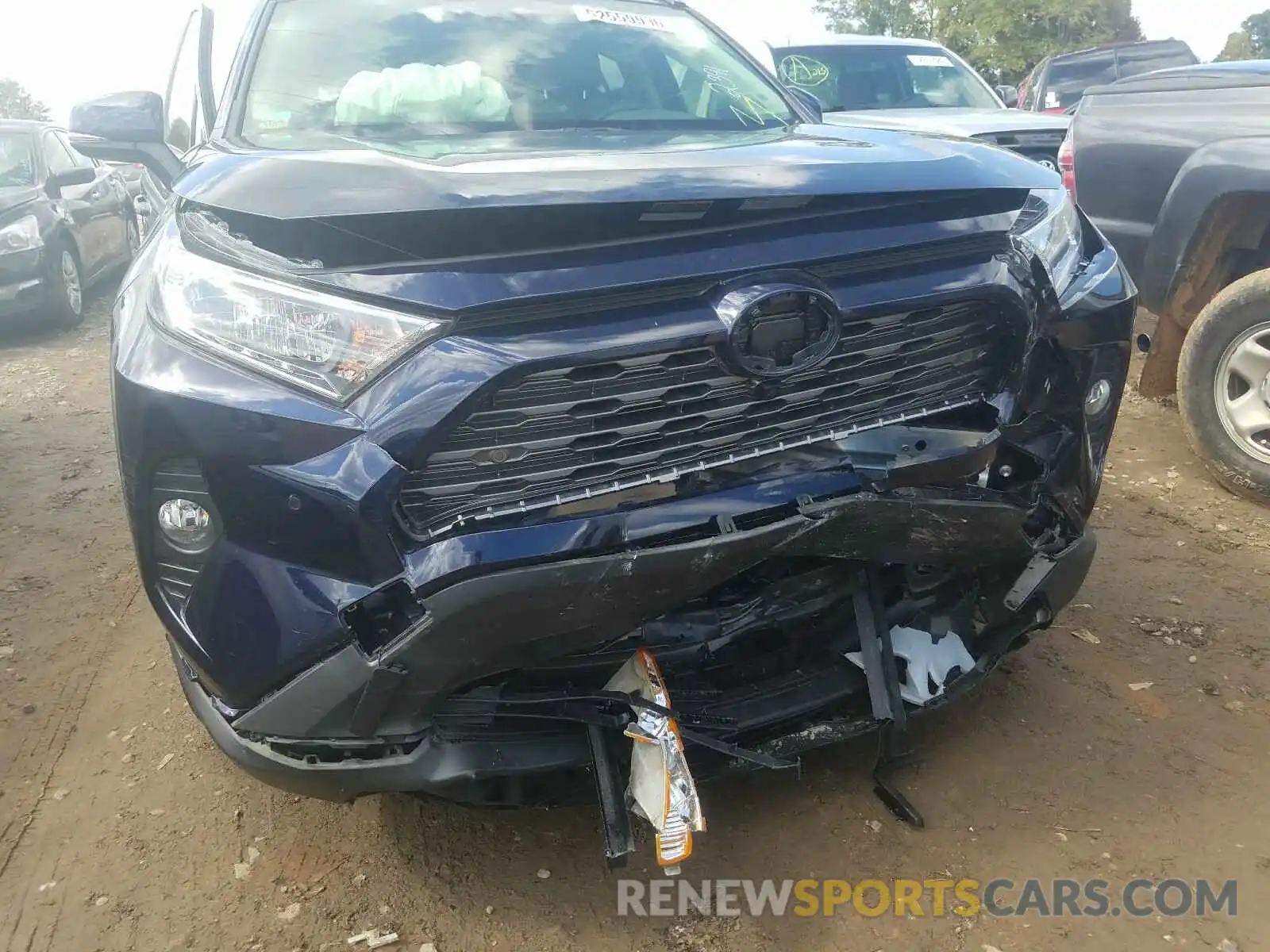 9 Photograph of a damaged car JTMN1RFV8KD521666 TOYOTA RAV4 2019