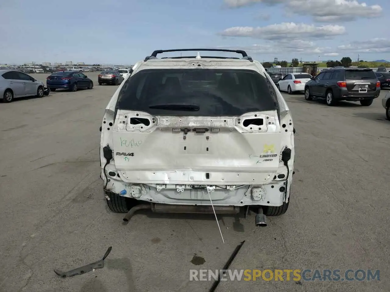 6 Photograph of a damaged car JTMN1RFV8KD523806 TOYOTA RAV4 2019