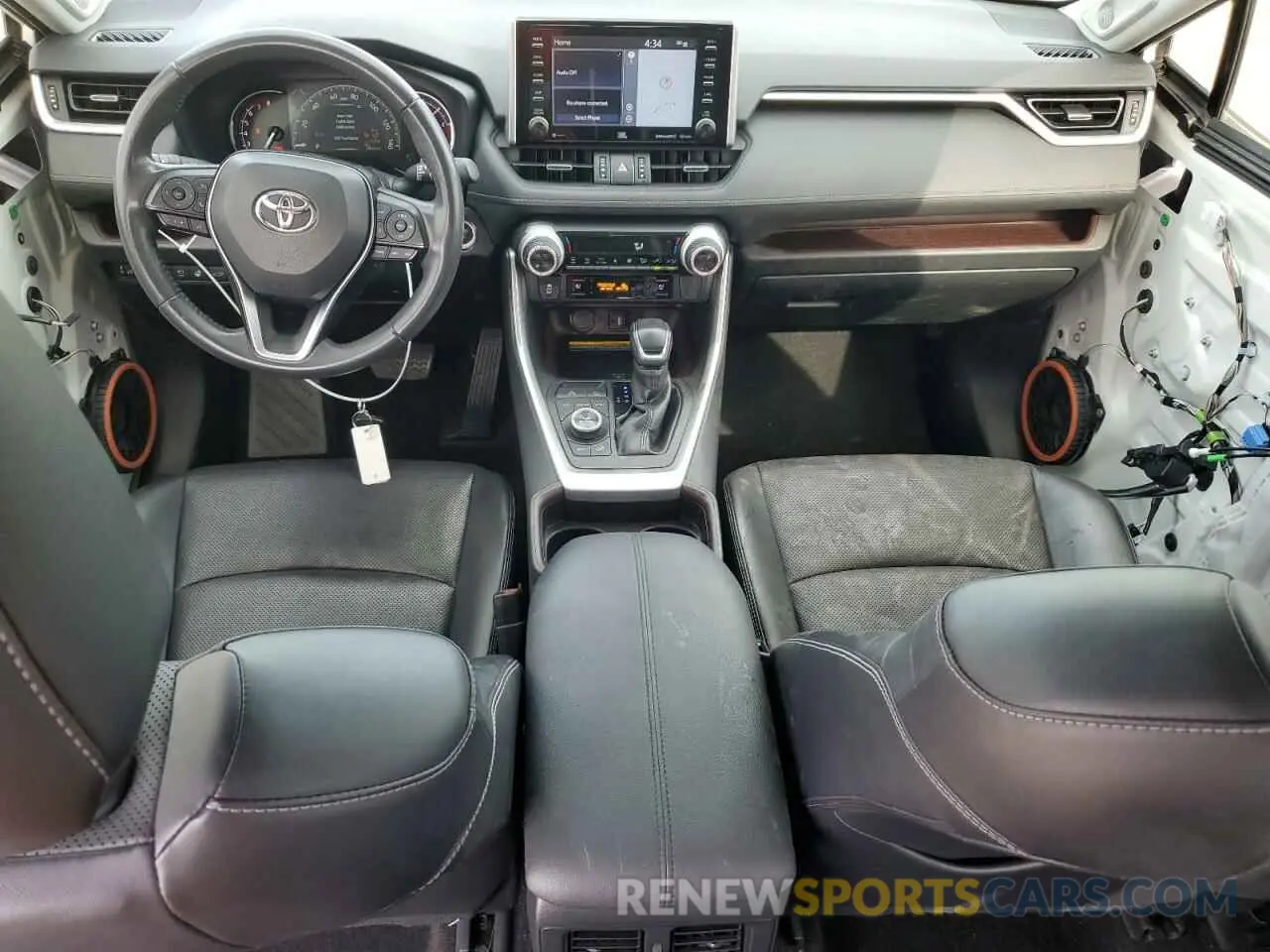 8 Photograph of a damaged car JTMN1RFV8KD523806 TOYOTA RAV4 2019