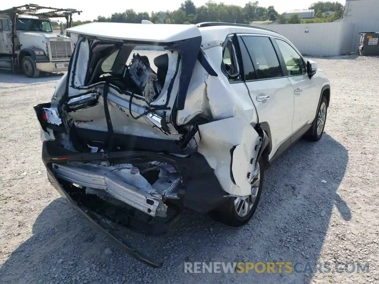 4 Photograph of a damaged car JTMN1RFV8KJ020343 TOYOTA RAV4 2019