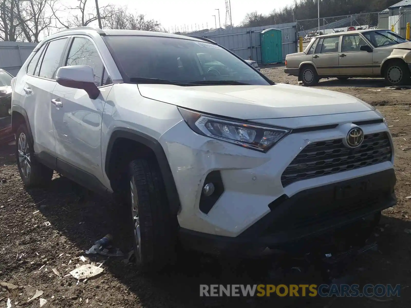 1 Photograph of a damaged car JTMN1RFV9KD502110 TOYOTA RAV4 2019