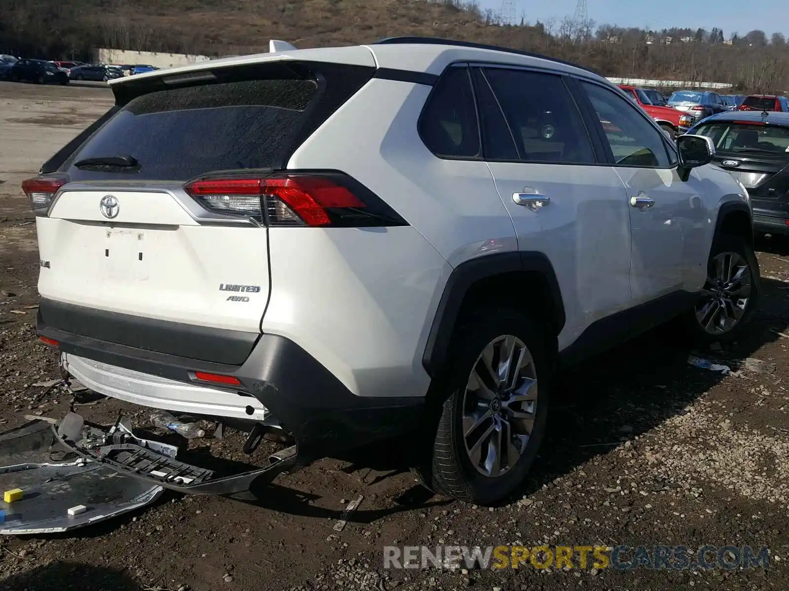 4 Photograph of a damaged car JTMN1RFV9KD502110 TOYOTA RAV4 2019