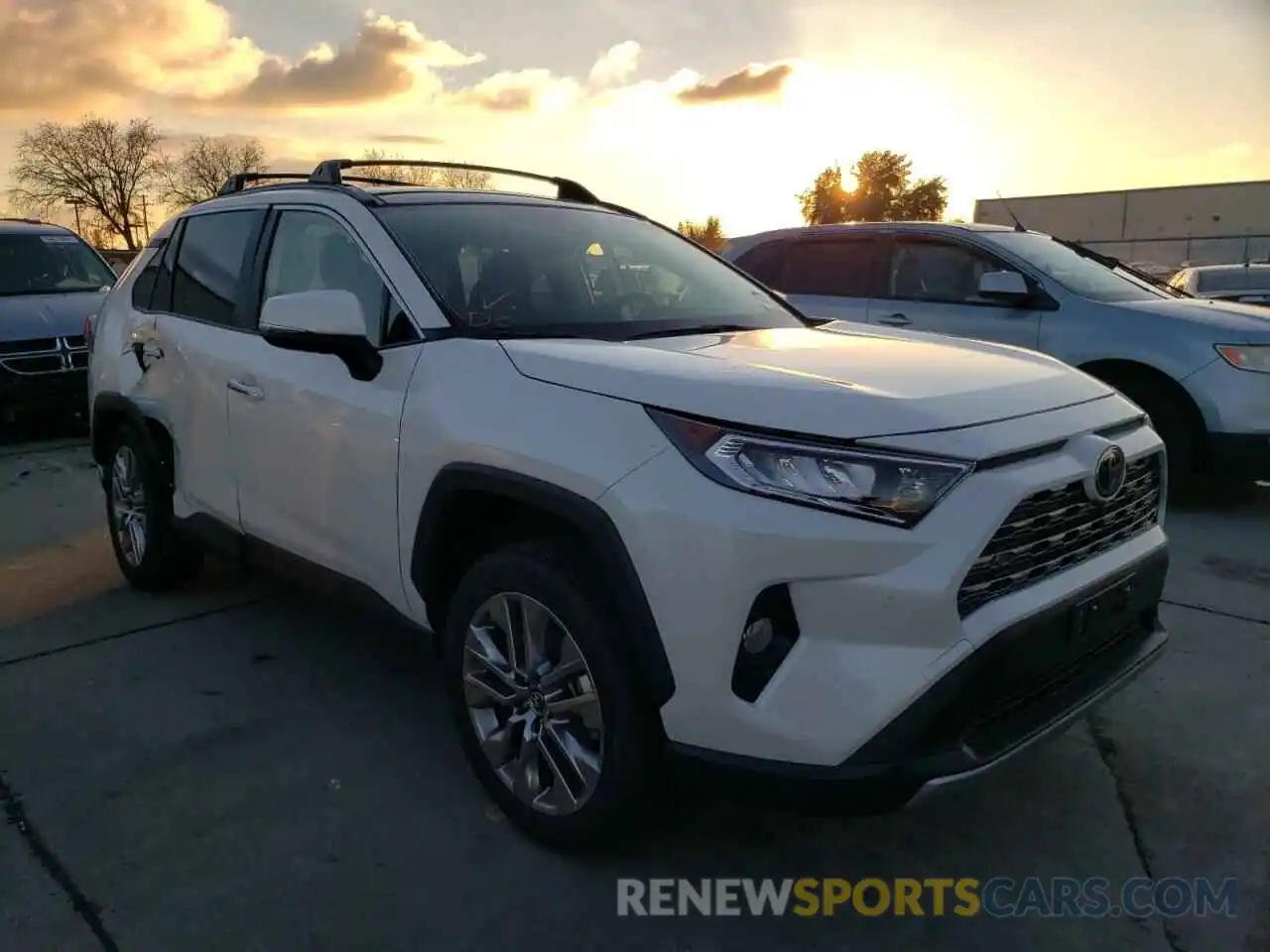 1 Photograph of a damaged car JTMN1RFV9KD502947 TOYOTA RAV4 2019