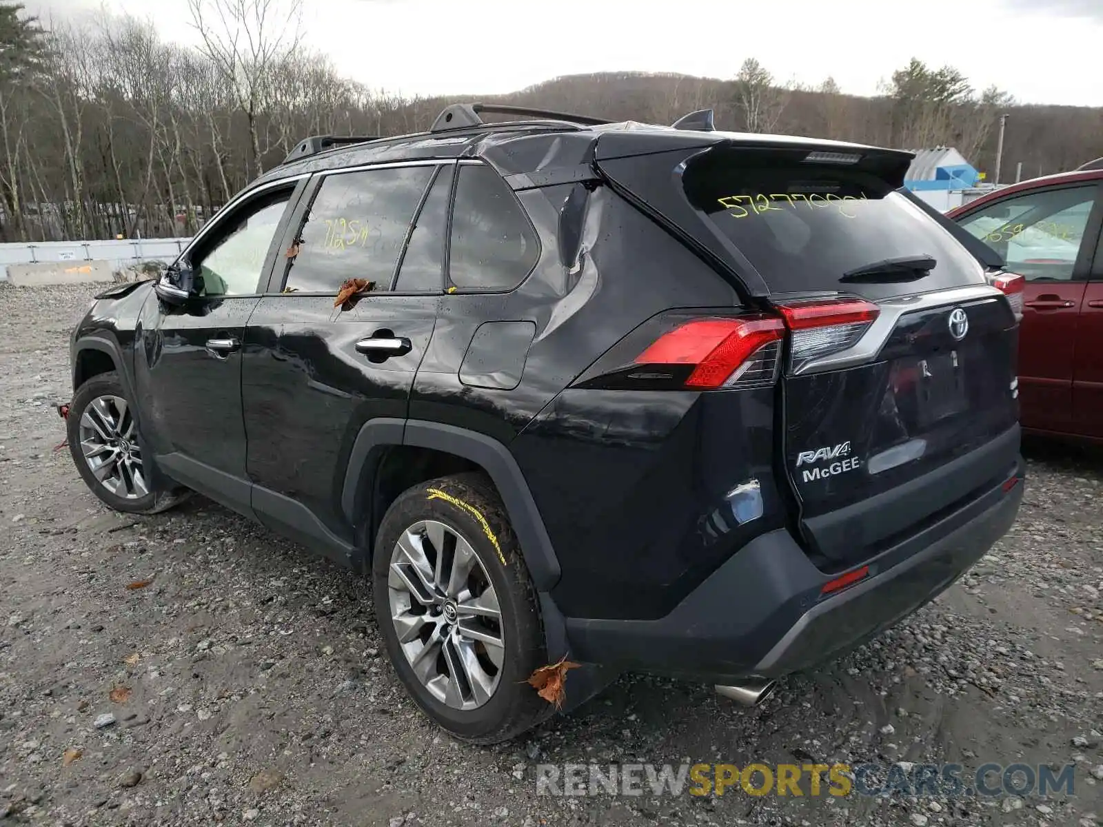 3 Photograph of a damaged car JTMN1RFV9KD503855 TOYOTA RAV4 2019