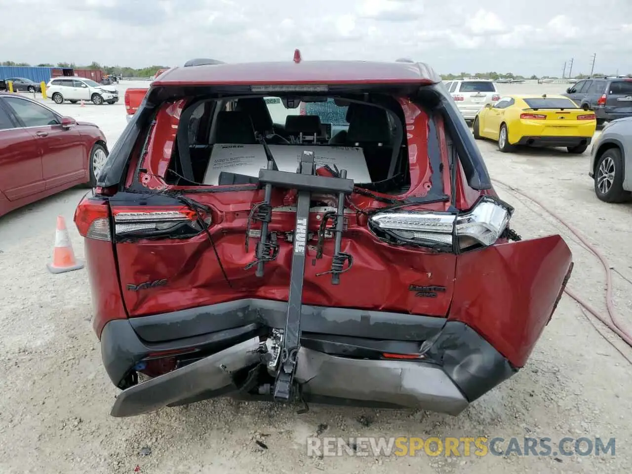 6 Photograph of a damaged car JTMN1RFV9KD508411 TOYOTA RAV4 2019