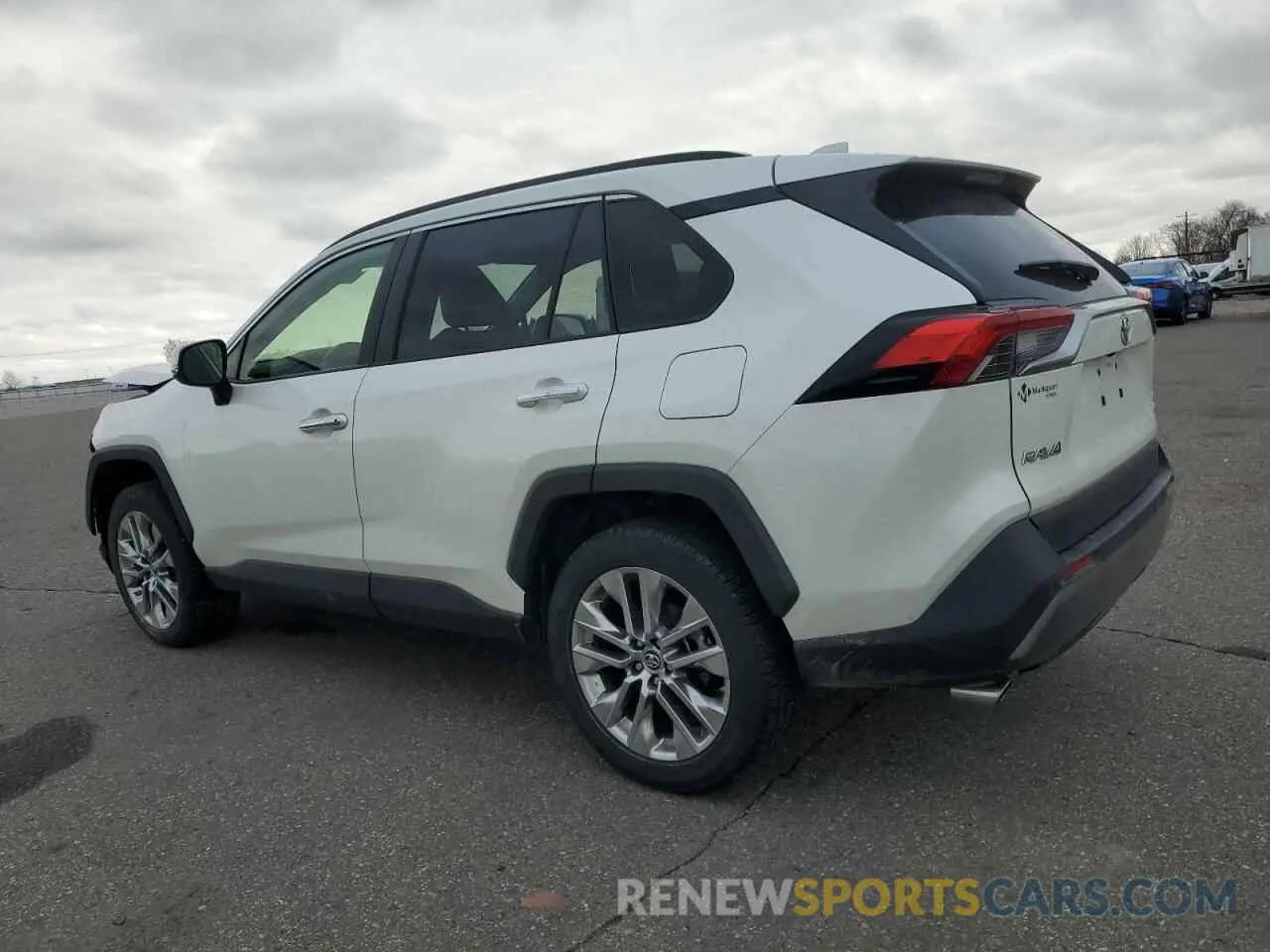 2 Photograph of a damaged car JTMN1RFV9KD513799 TOYOTA RAV4 2019
