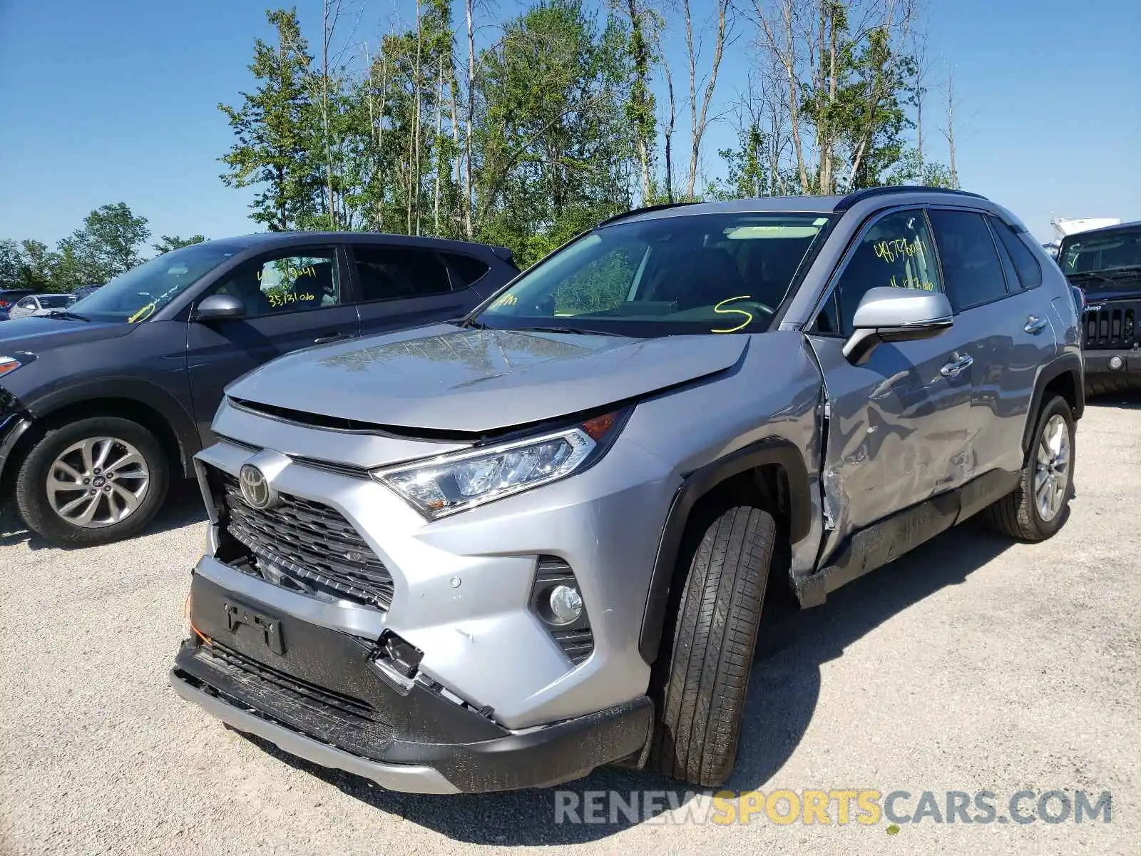 2 Photograph of a damaged car JTMN1RFVXKD036722 TOYOTA RAV4 2019