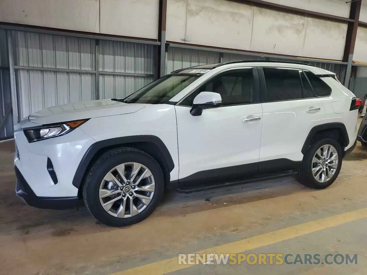 1 Photograph of a damaged car JTMN1RFVXKD522057 TOYOTA RAV4 2019
