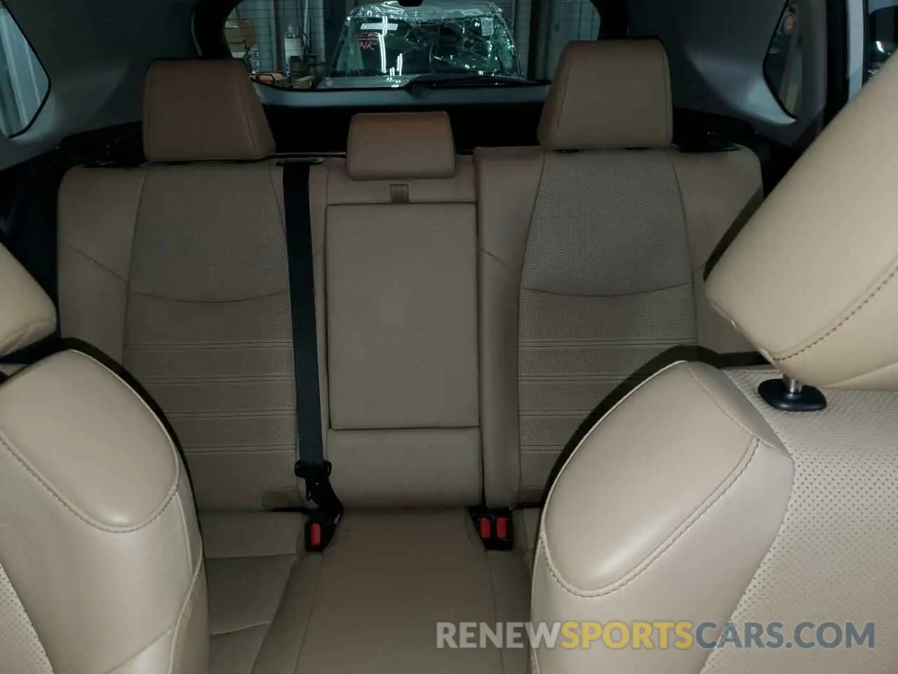 10 Photograph of a damaged car JTMN1RFVXKD522057 TOYOTA RAV4 2019
