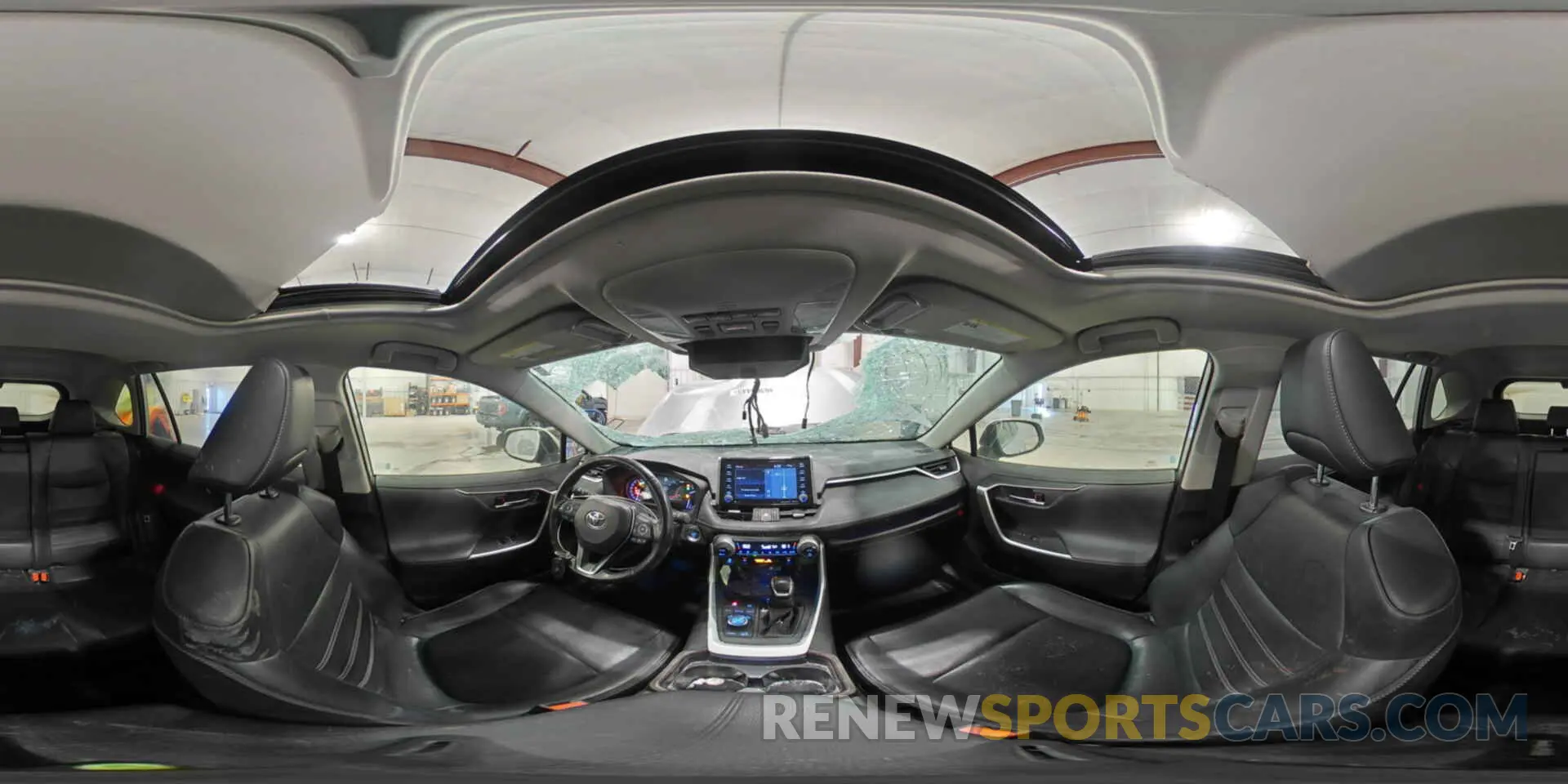 13 Photograph of a damaged car JTMN1RFVXKJ004094 TOYOTA RAV4 2019