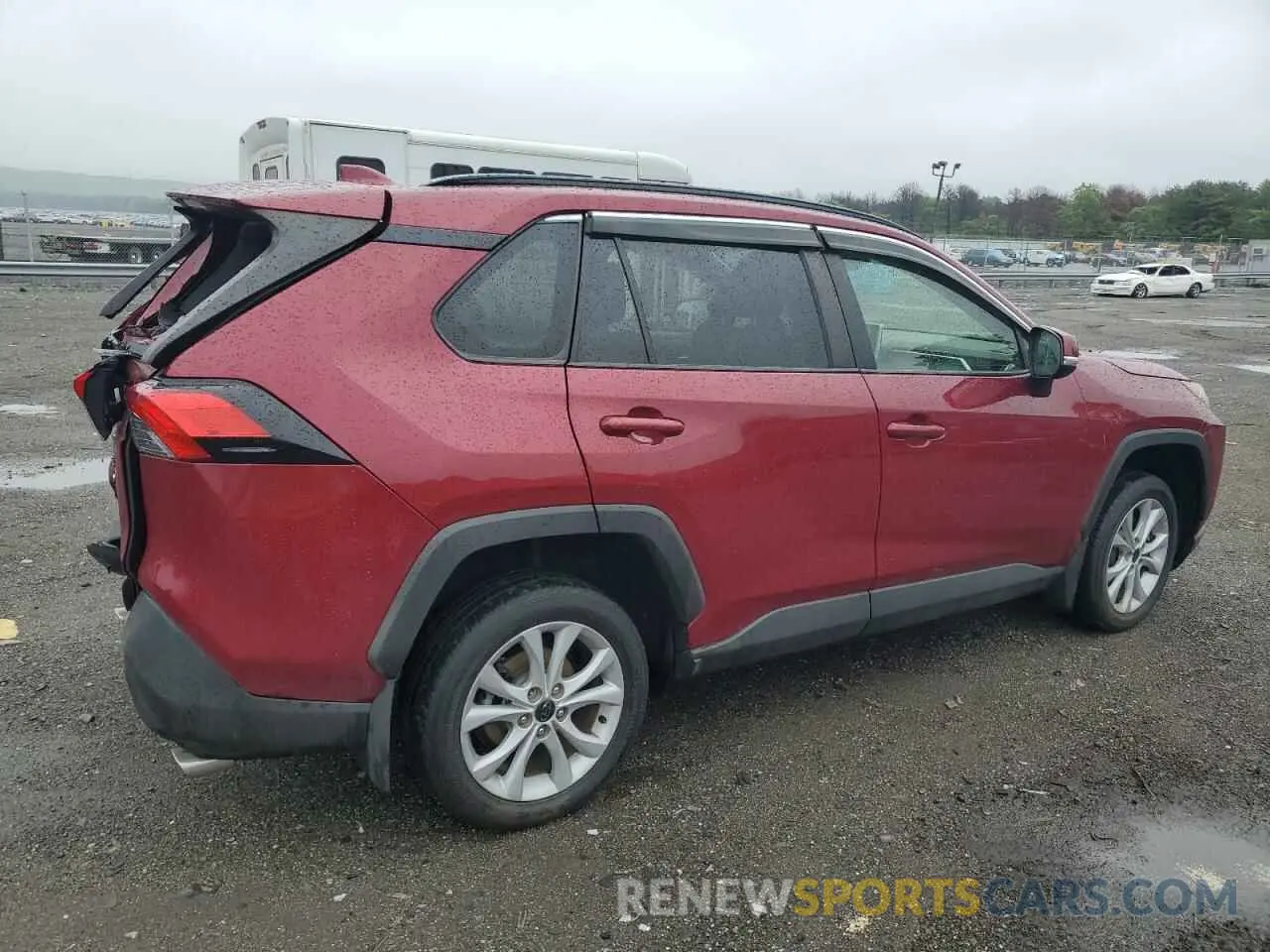 3 Photograph of a damaged car JTMP1RFV0KD021963 TOYOTA RAV4 2019