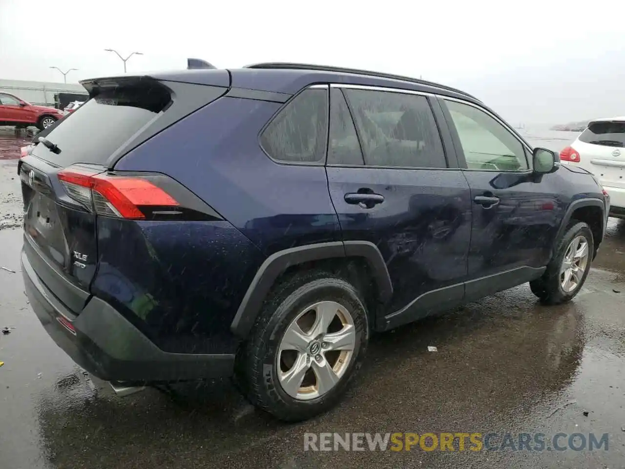 3 Photograph of a damaged car JTMP1RFV0KD024149 TOYOTA RAV4 2019