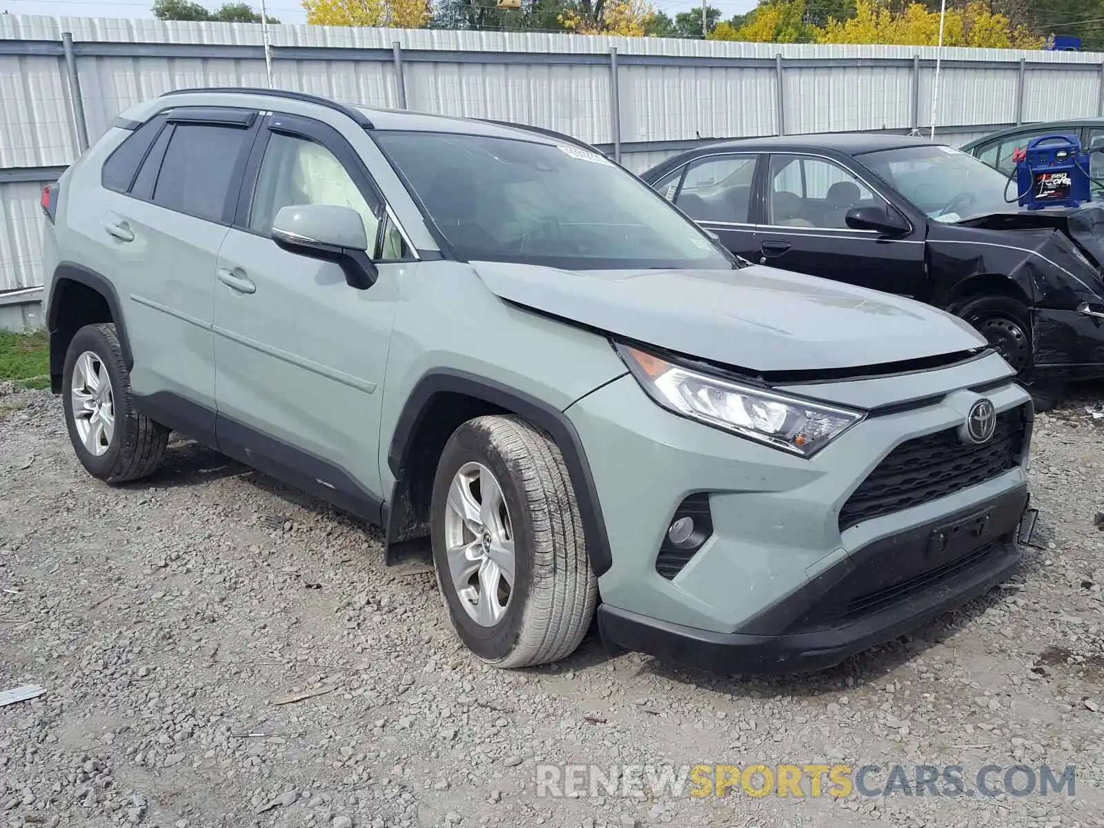 1 Photograph of a damaged car JTMP1RFV0KD036012 TOYOTA RAV4 2019