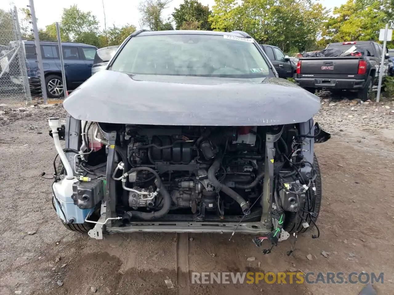 5 Photograph of a damaged car JTMP1RFV0KD039525 TOYOTA RAV4 2019