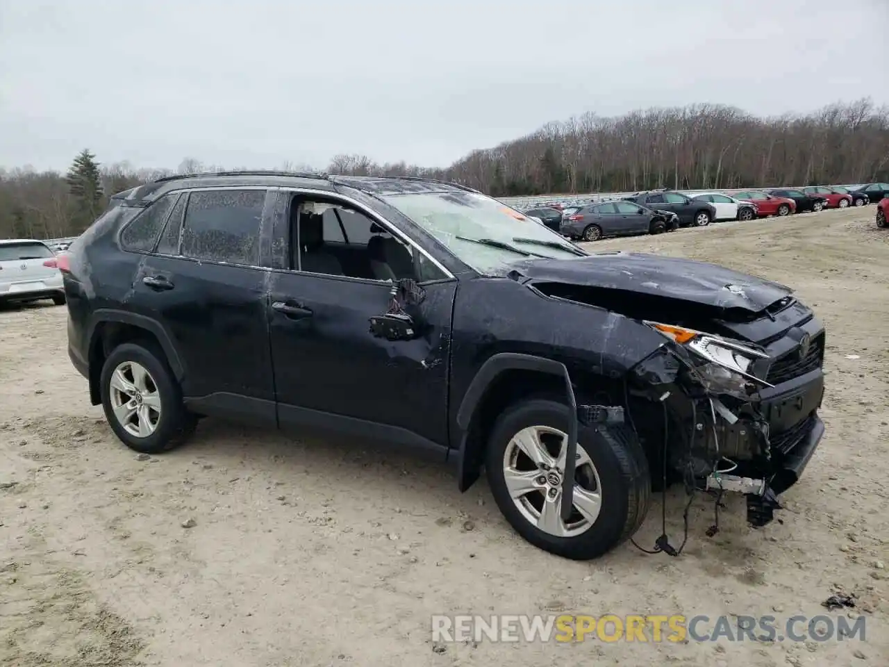 4 Photograph of a damaged car JTMP1RFV0KD500769 TOYOTA RAV4 2019